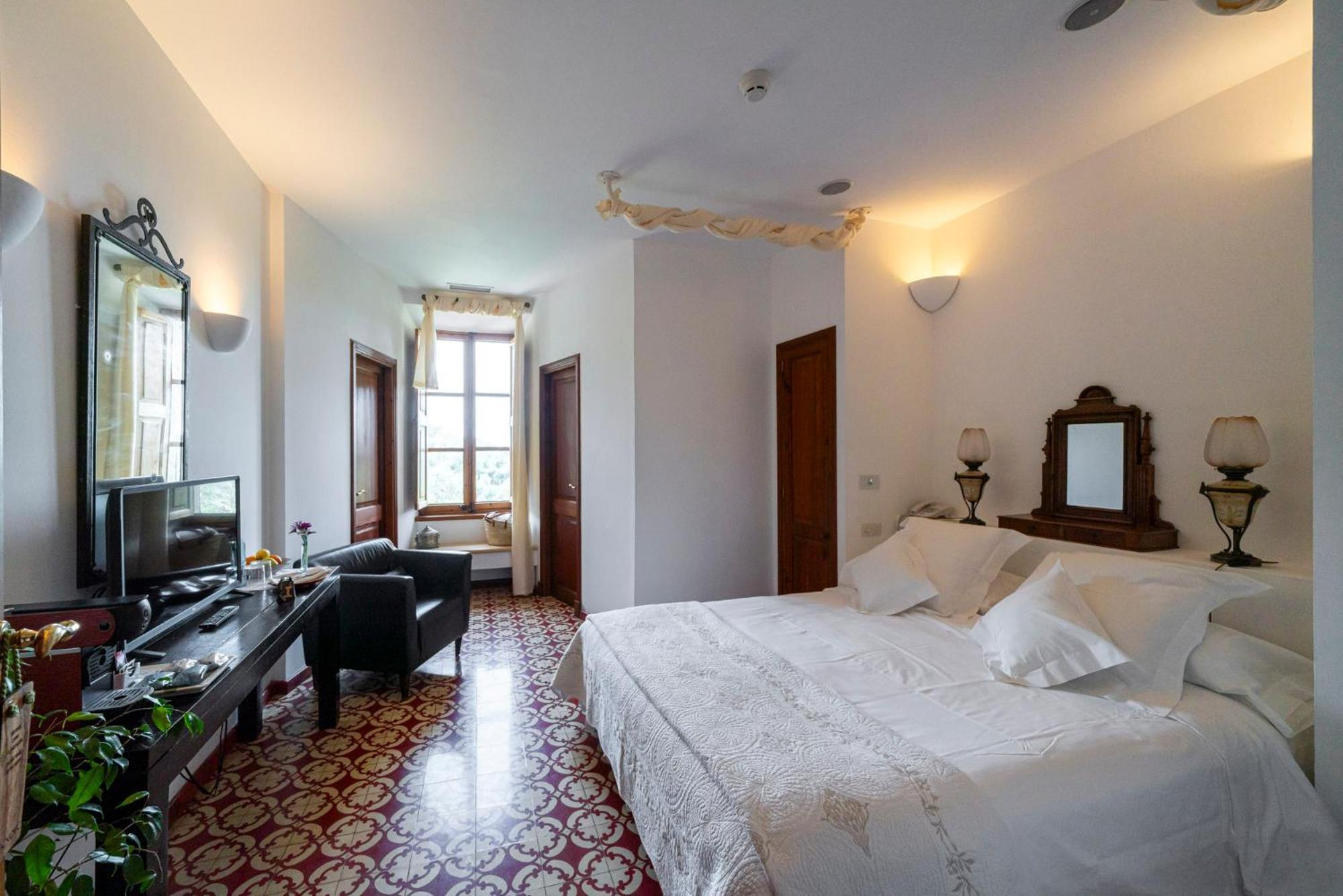 Standard Double Room,1580164637:JPEG