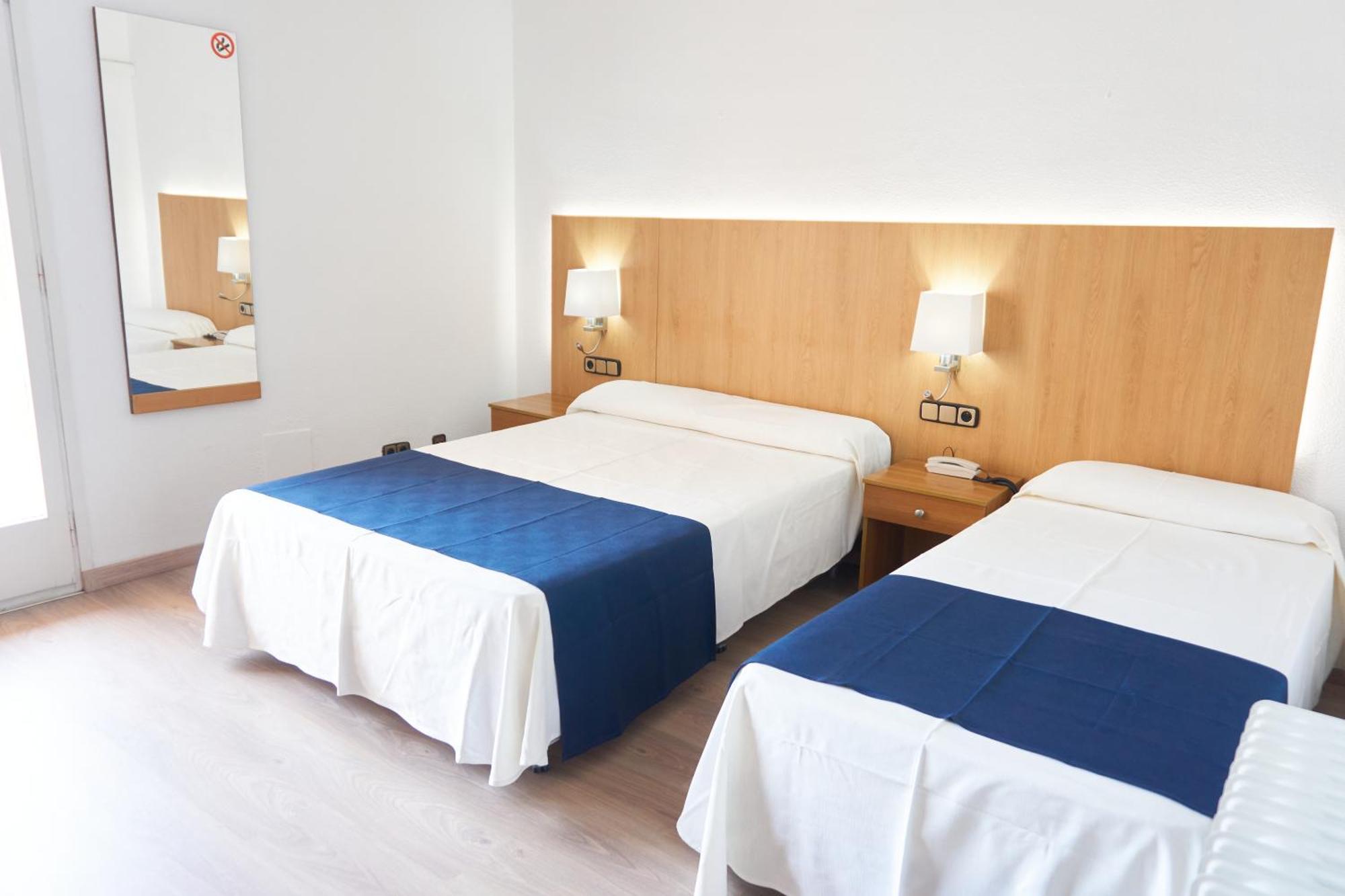 Triple Room (2 Adults + 1 Child),1662974143:JPEG