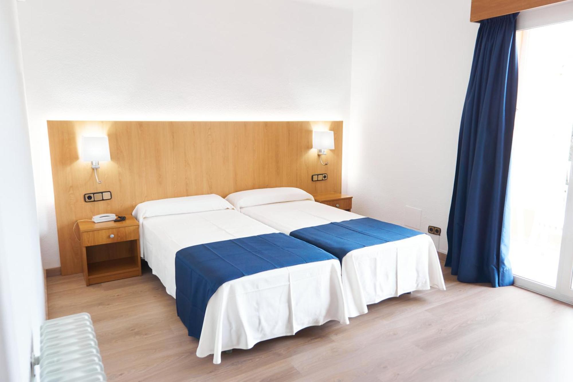 Double or Twin Room,1583062534:JPEG