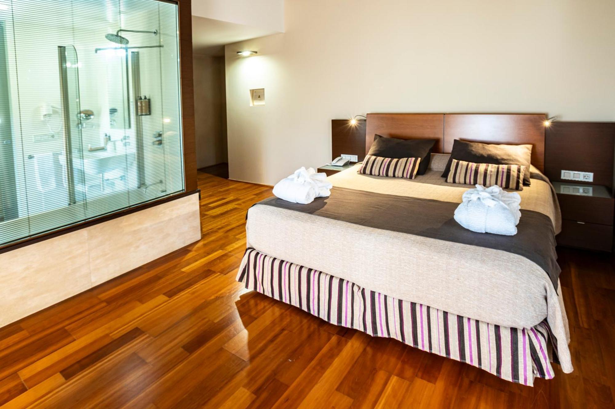 Double or Twin Room,1538793580:JPEG