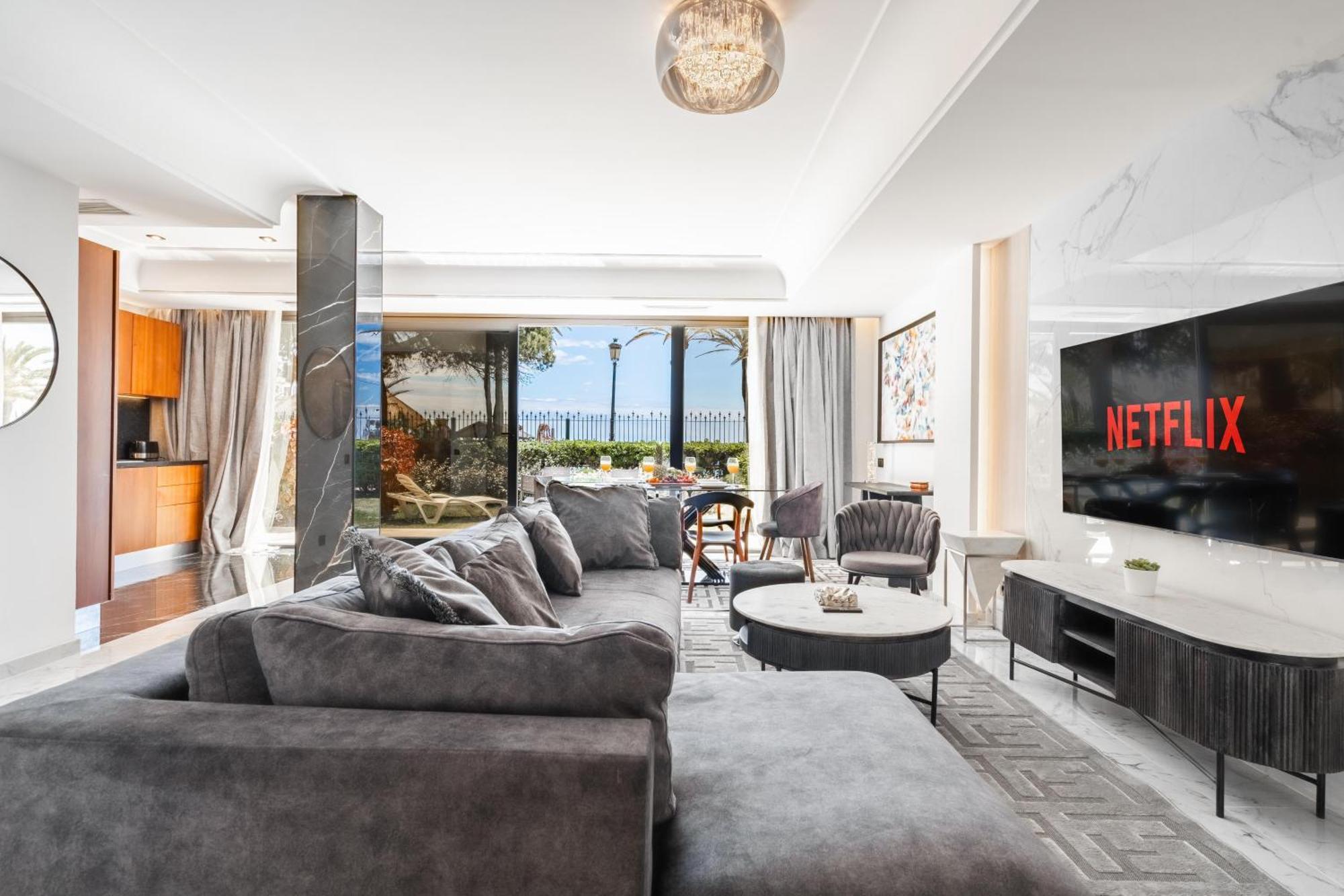 Apartment Sea View