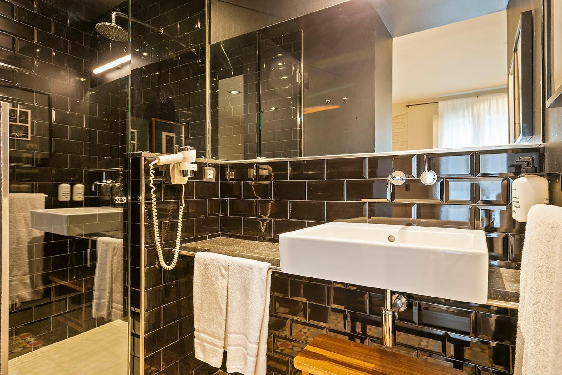 Habitación Doble Deluxe con cama supletoria
