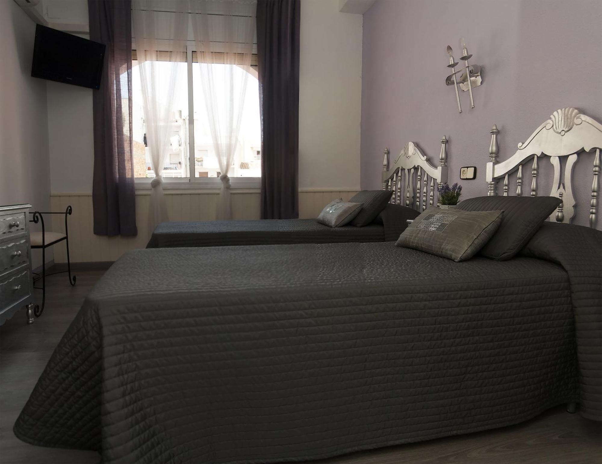 Double or Twin Room Economy