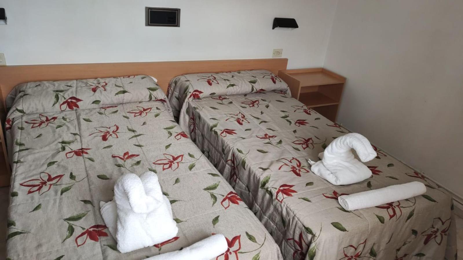 Double Room,1591359334:JPEG