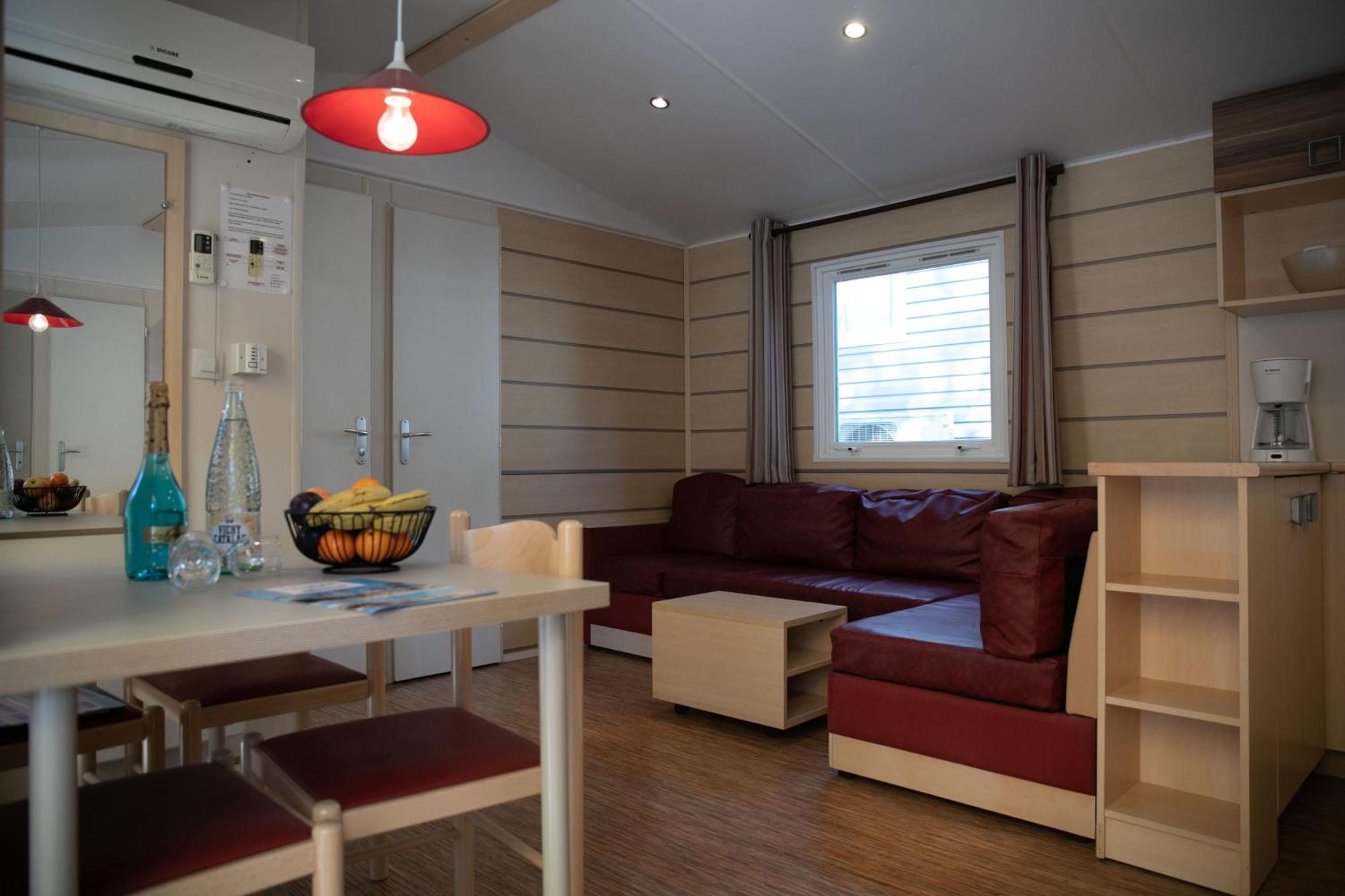 Mobile Home,1591570727:JPEG