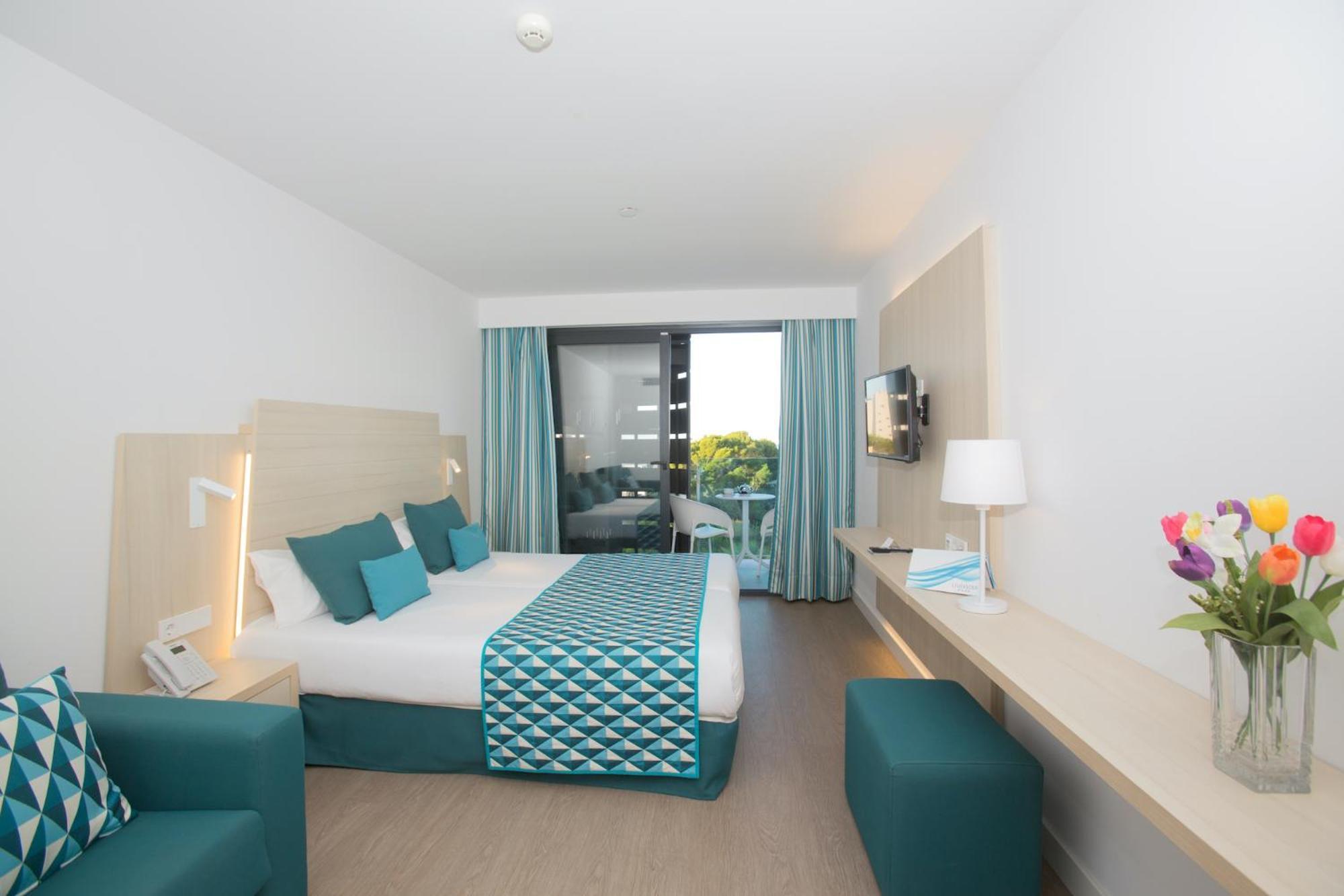 Rooftop Junior Suite with Jacuzzi