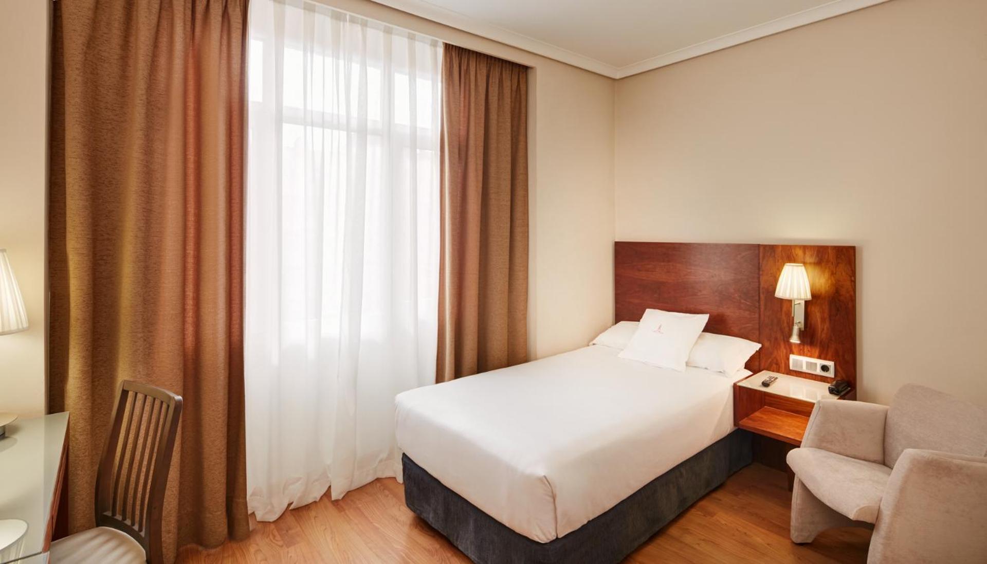 Single Room,1592873575:JPEG