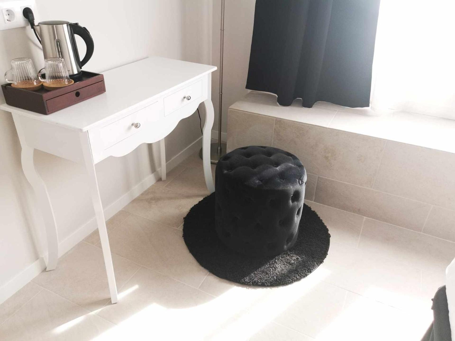 Deluxe Double Room Bath