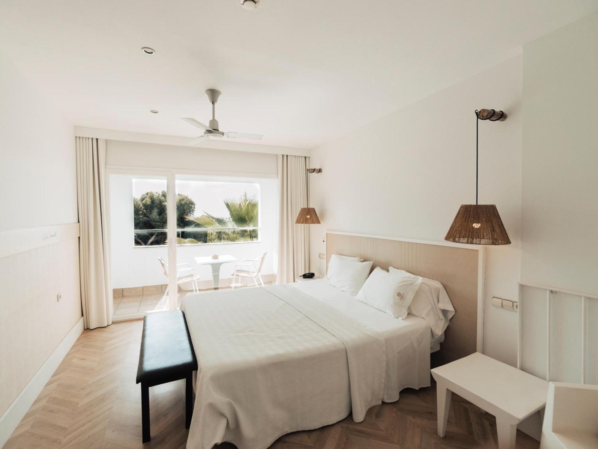 Triple Room,1597552672:JPEG