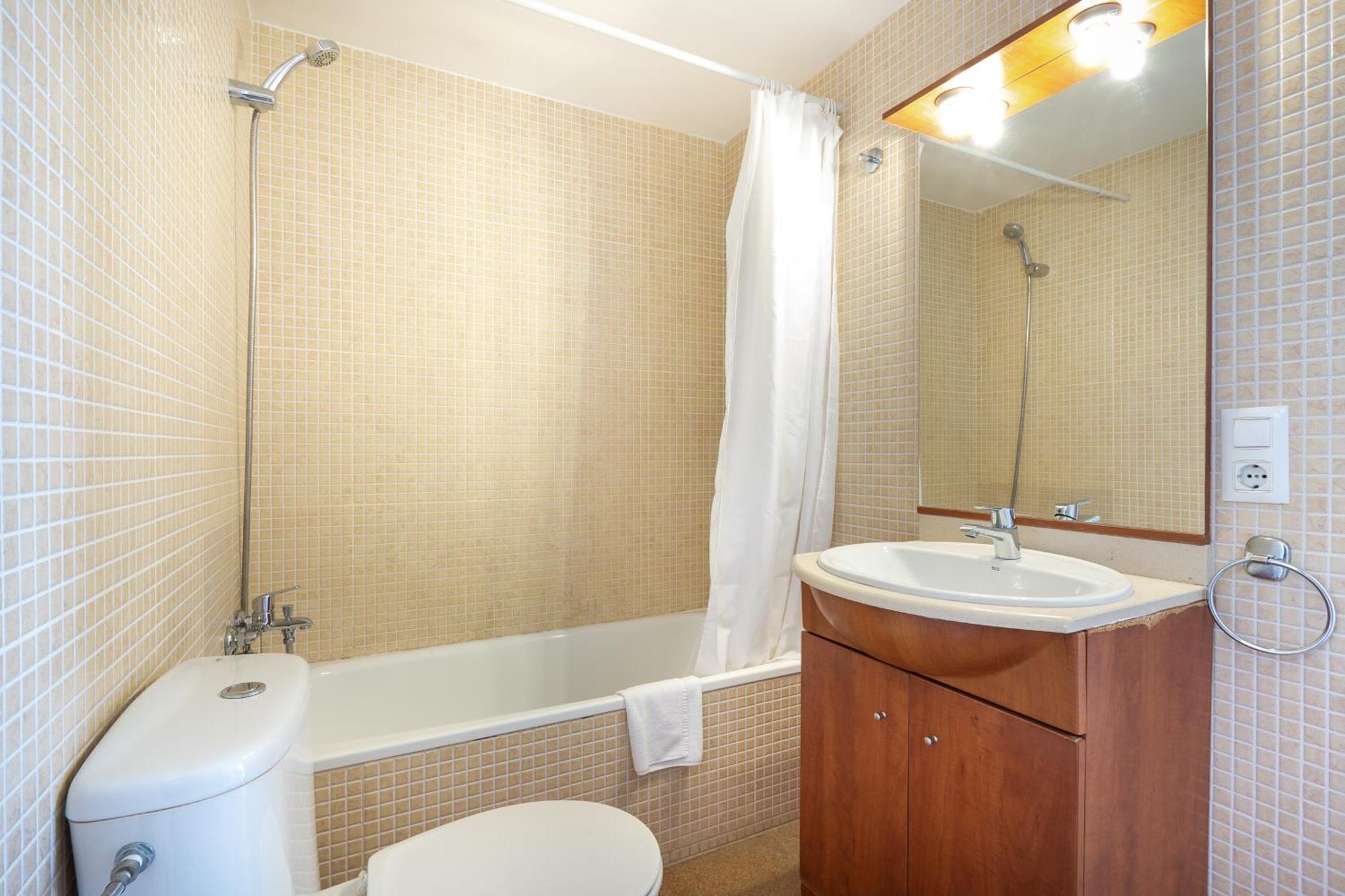 One-Bedroom Economy Apartment up to 10 years old,1616418750:JPEG