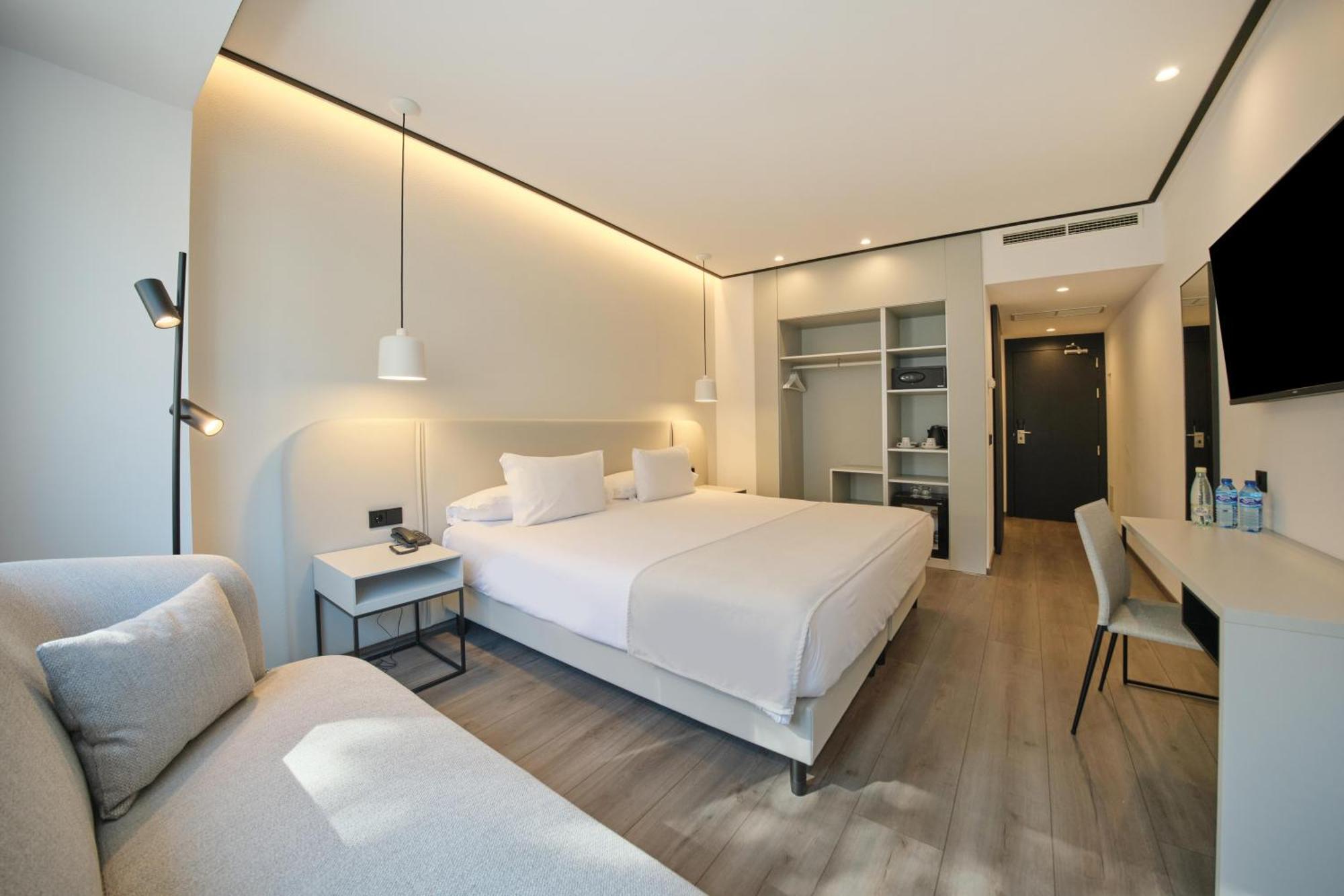 Double or Twin Room,1602475665:JPEG