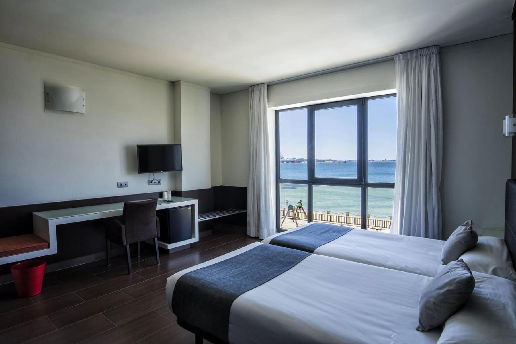 Superior Double or Twin Room Sea View