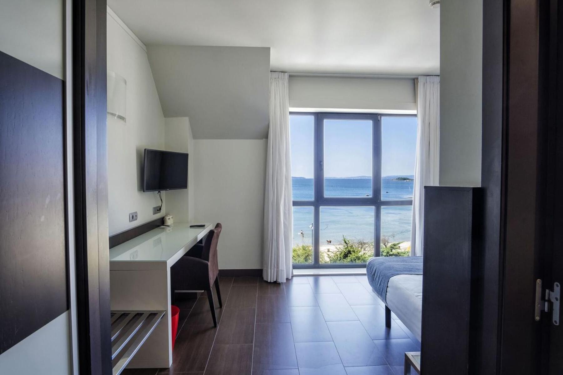 Superior Double or Twin Room Sea View