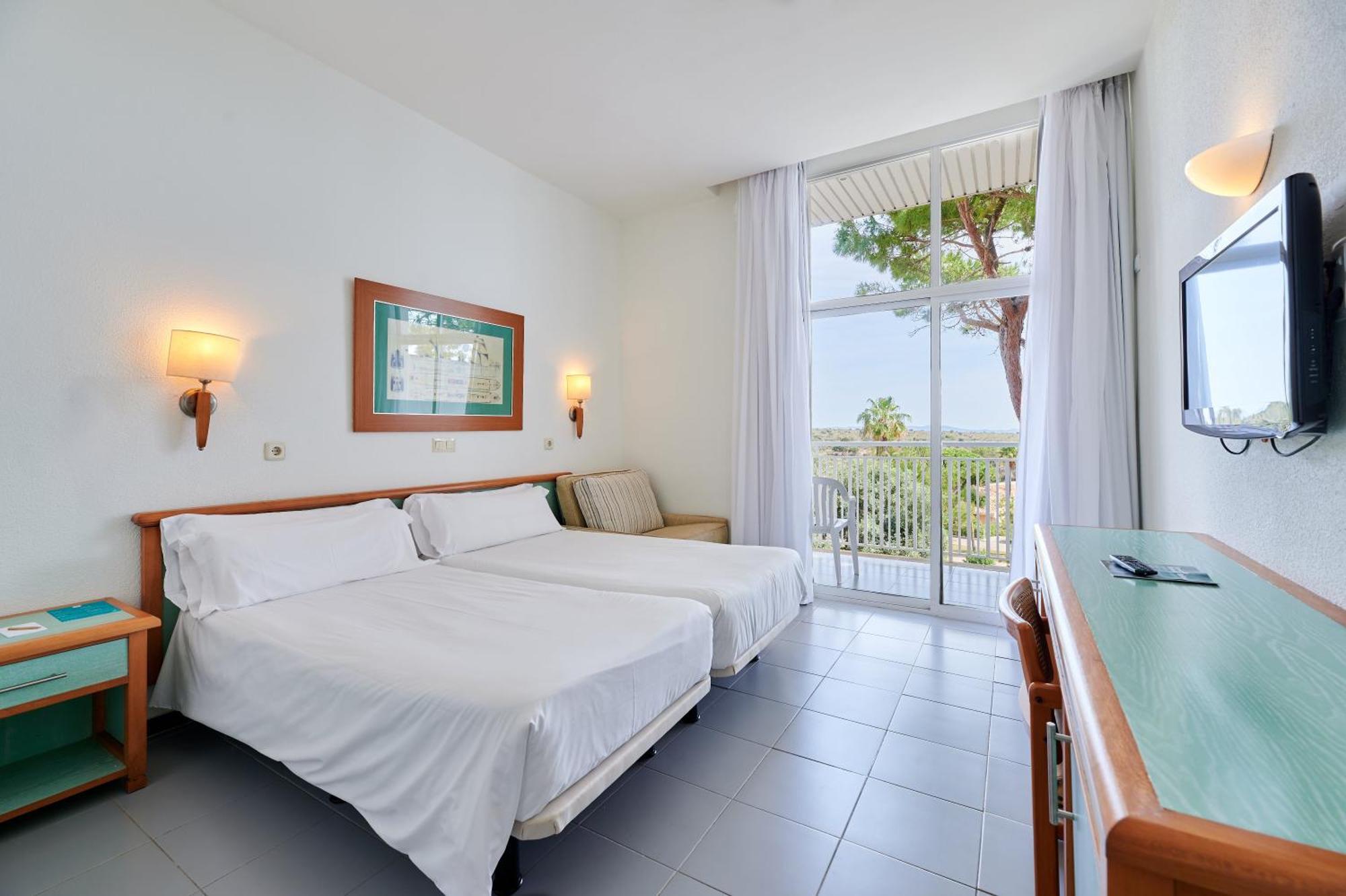 Double Room,1606549106:JPEG