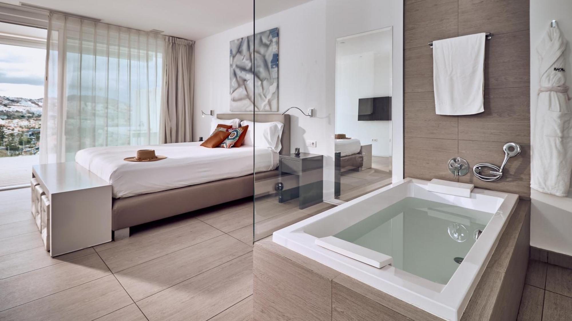 Serenity Mar 2 bedroom Suite private pool hot tub sea view,1607675664:JPEG