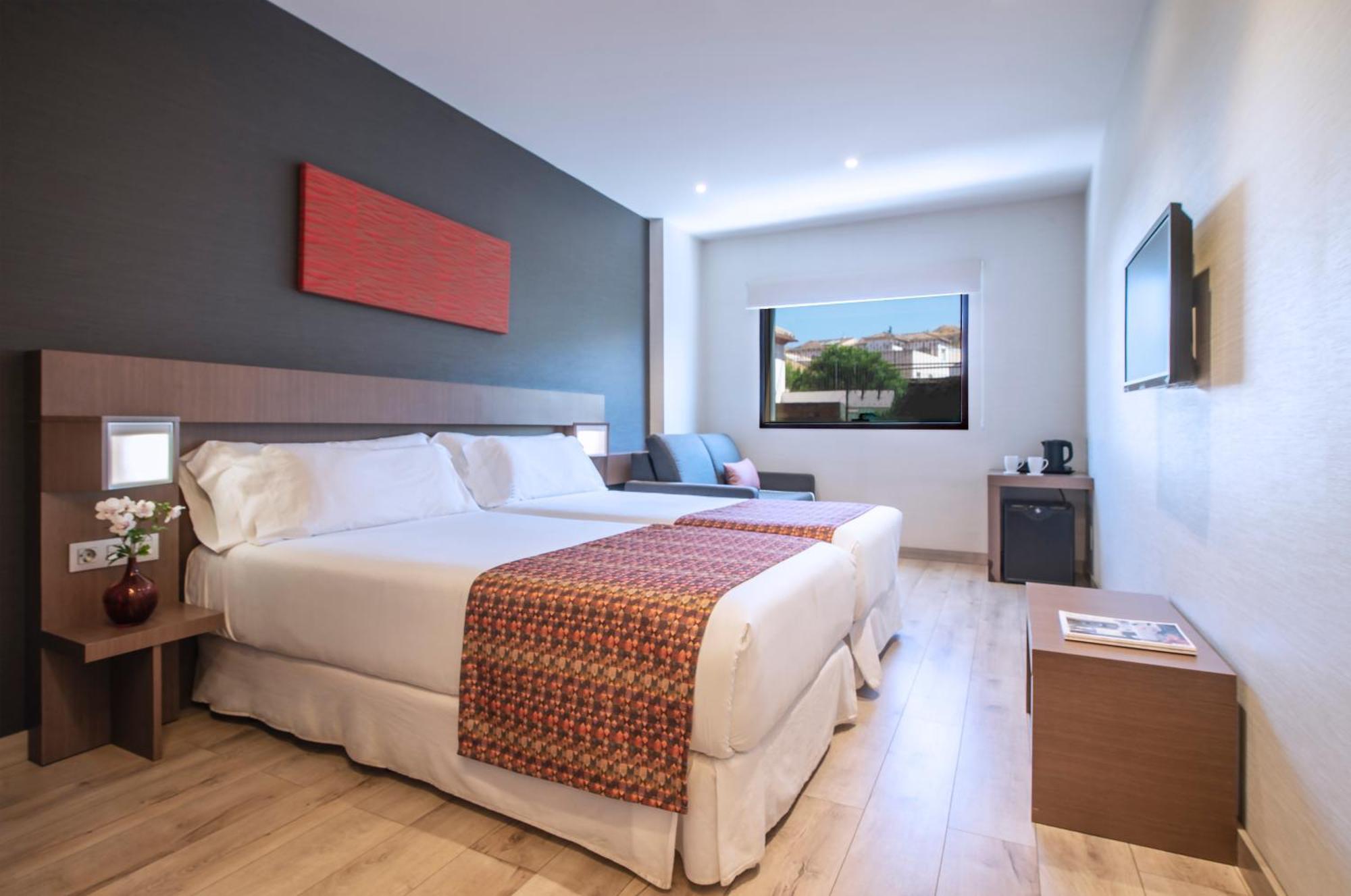 Triple Room,1610222905:JPEG