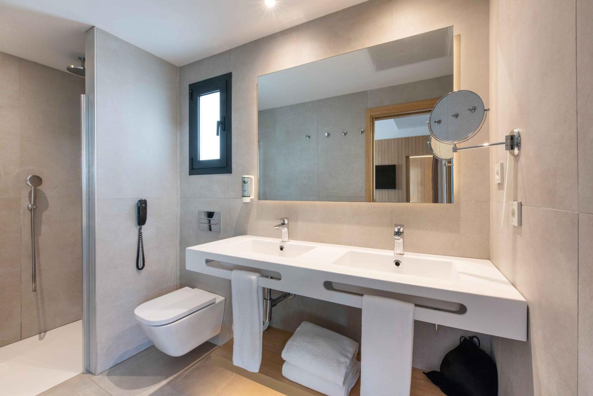 Golden Bungalow,1611065607:JPEG