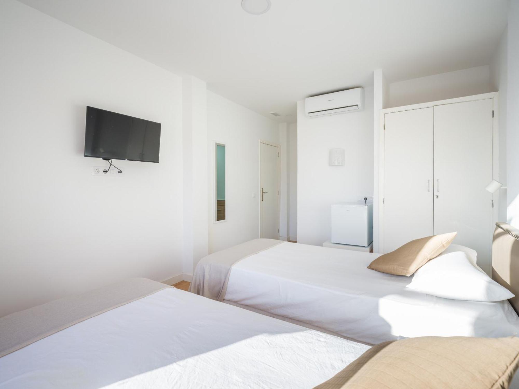 Twin Room Mountain View,1611382248:JPEG