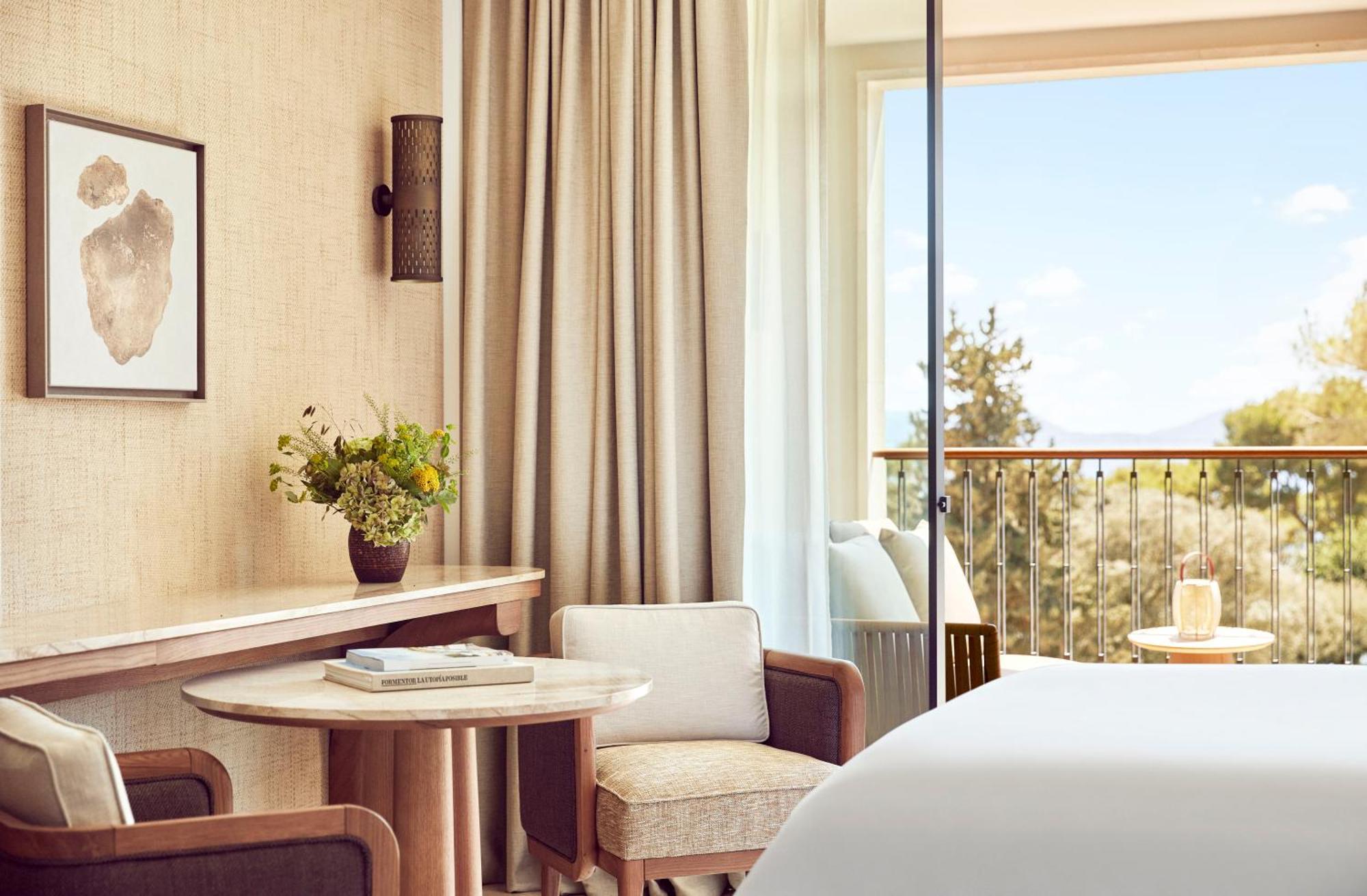 Pine View Room Two Double Beds