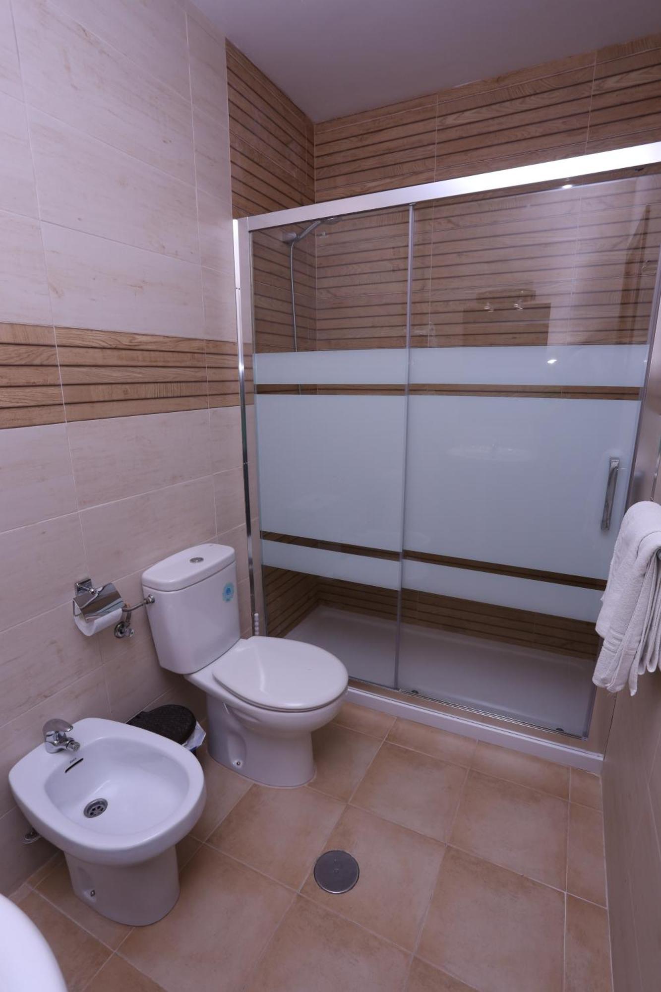 Double Room,698849556:JPEG