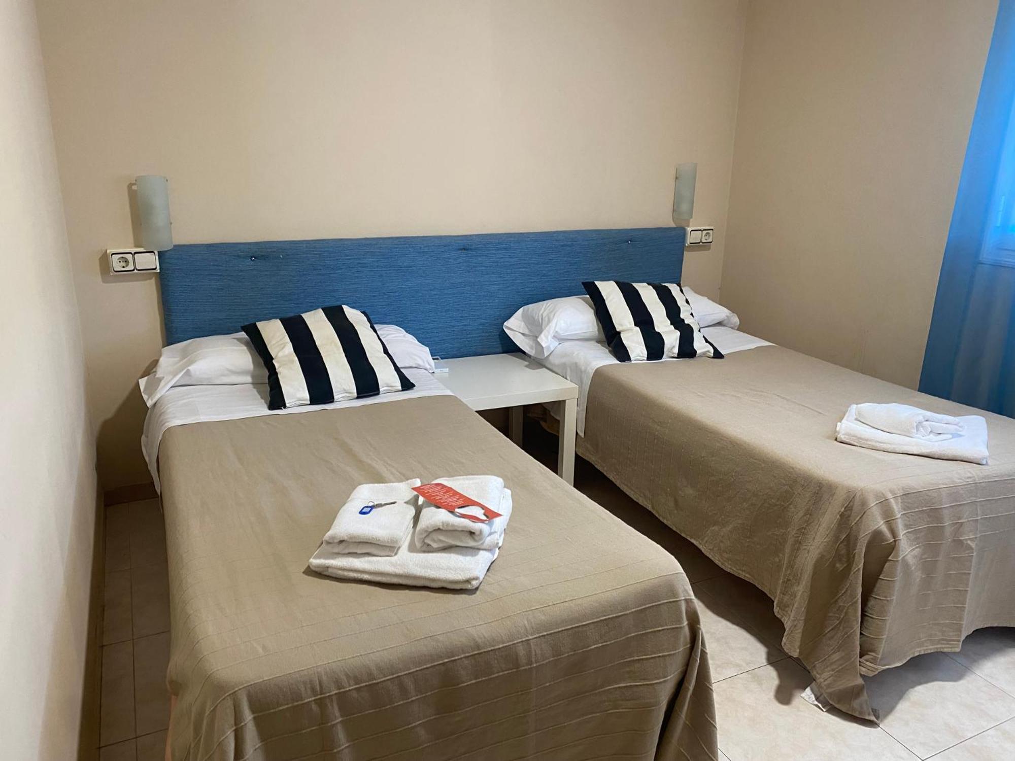 Economy Twin Room