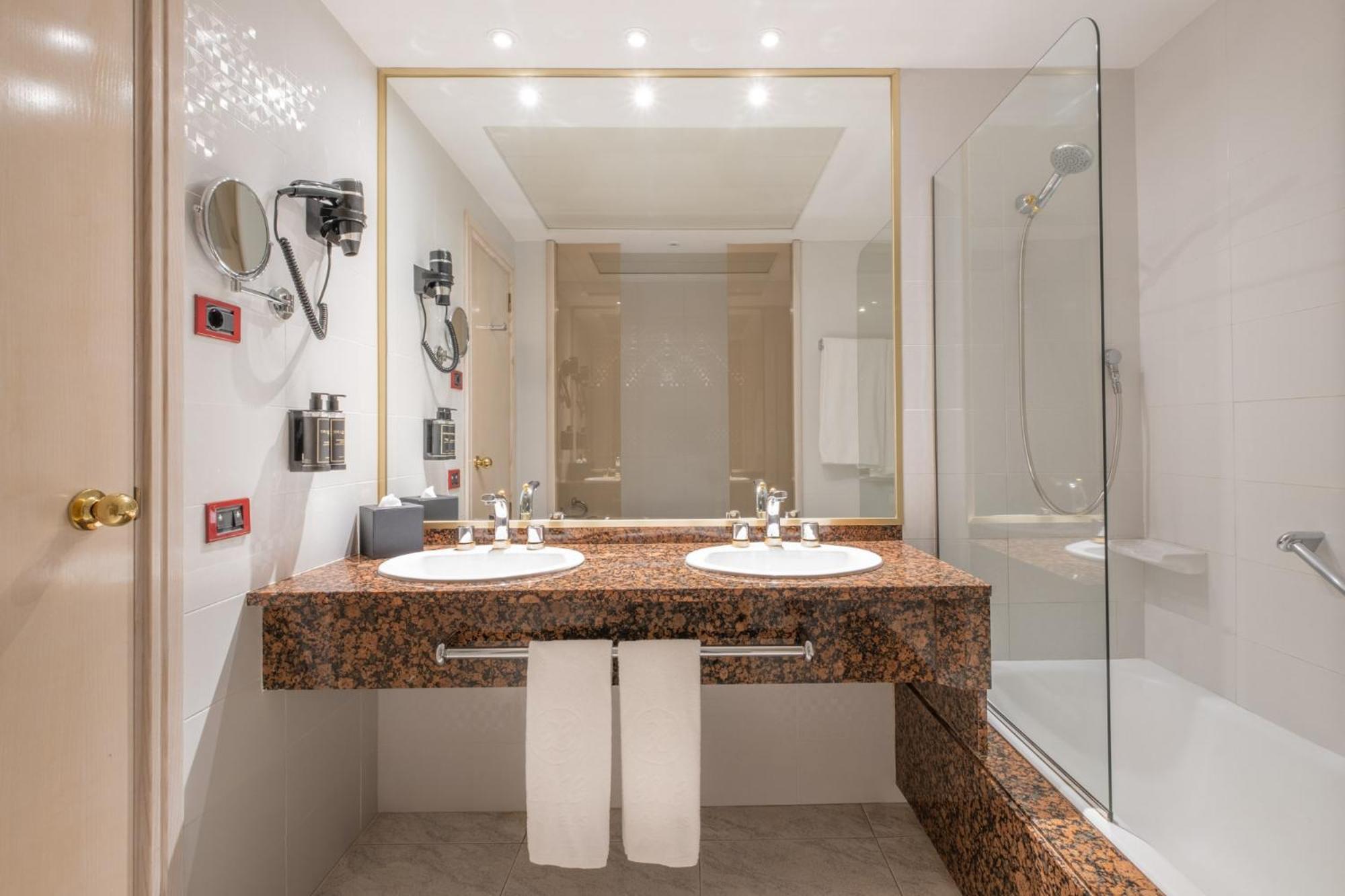 Single Room,1616874518:JPEG