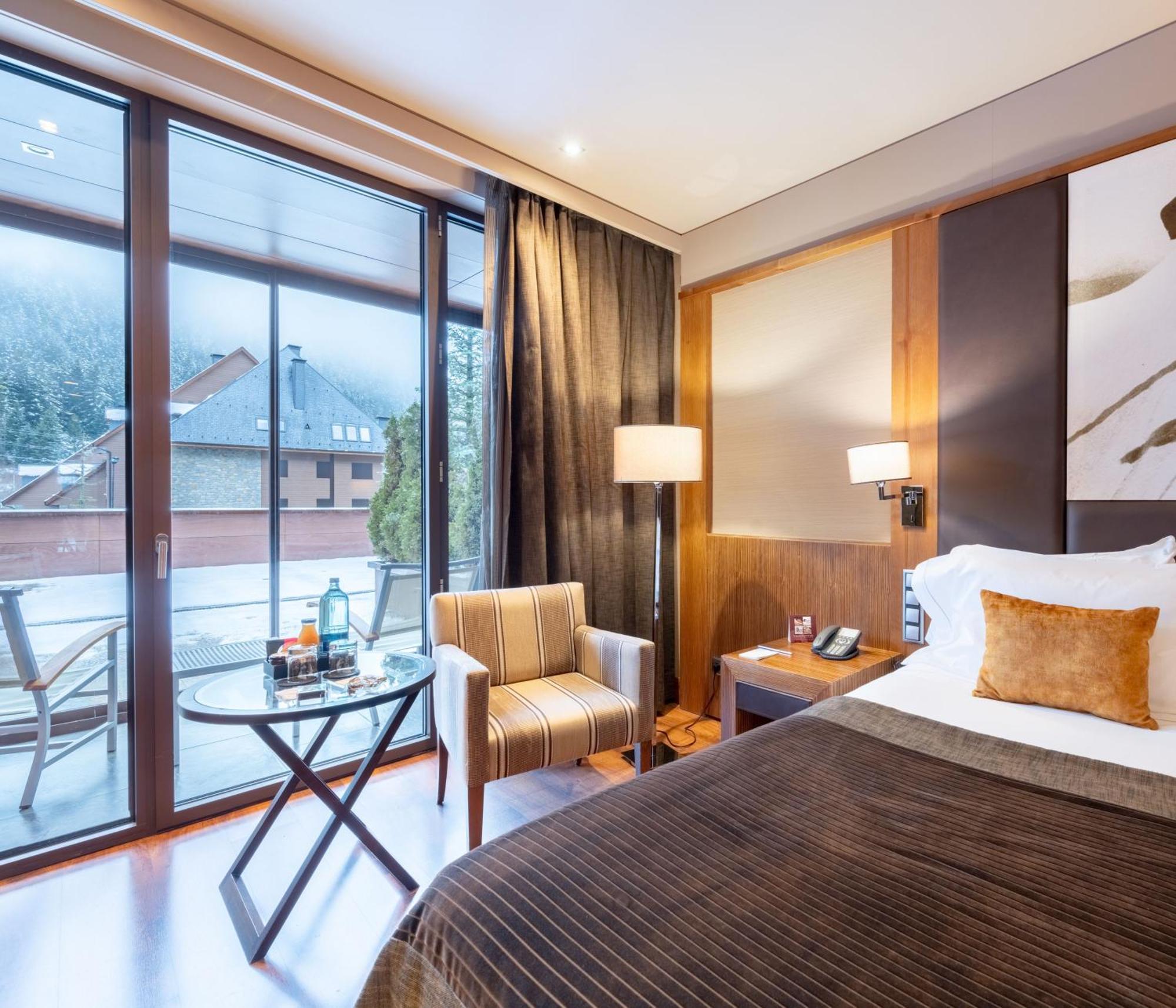 Neu Superior Balcony