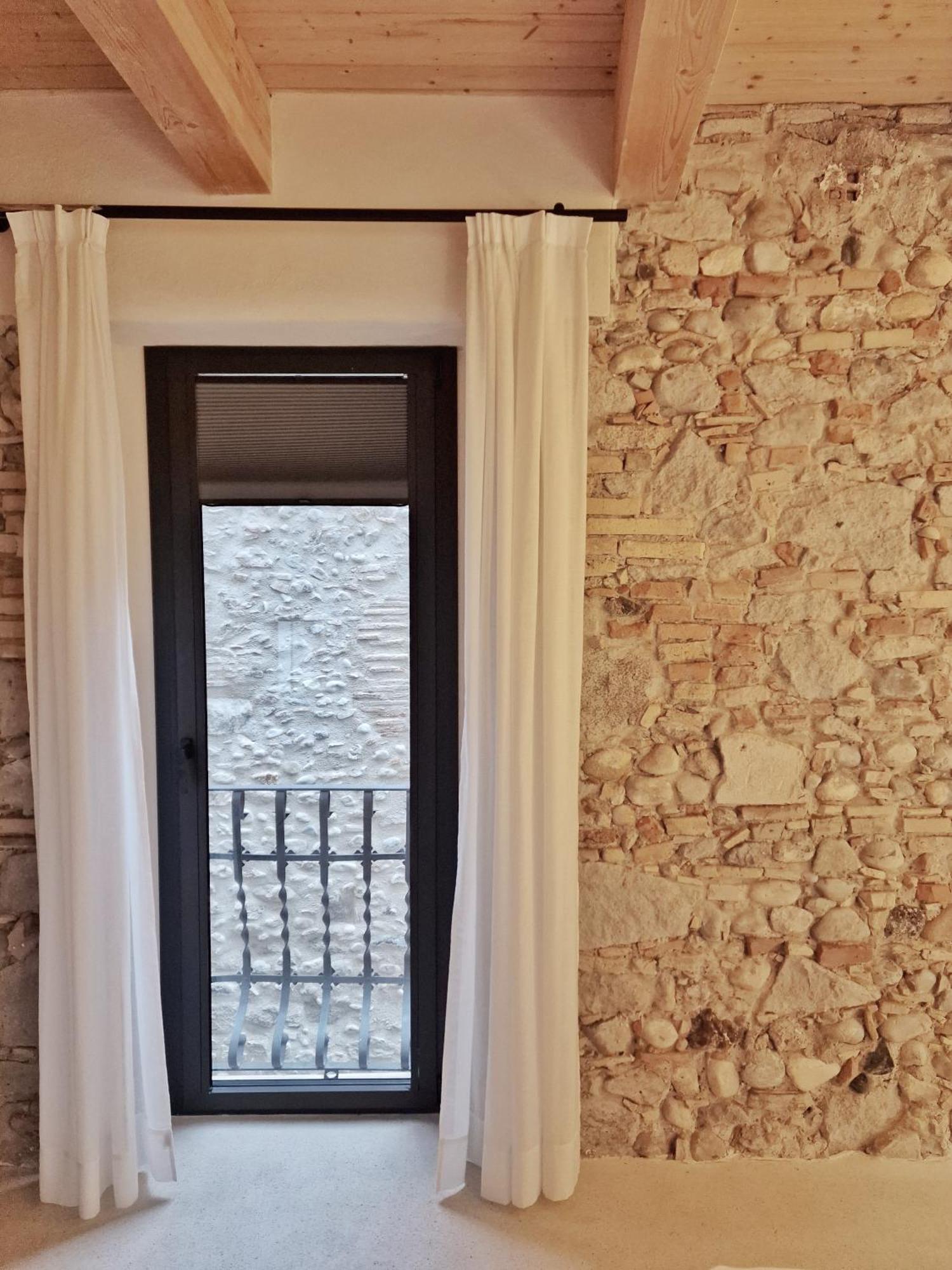 Standard Suite,1622638249:JPEG