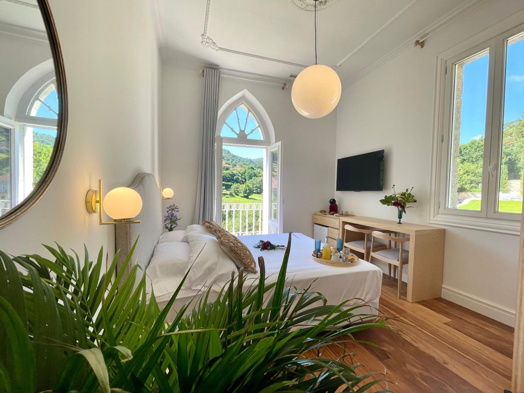 Habitación Doble con vistas a la piscina