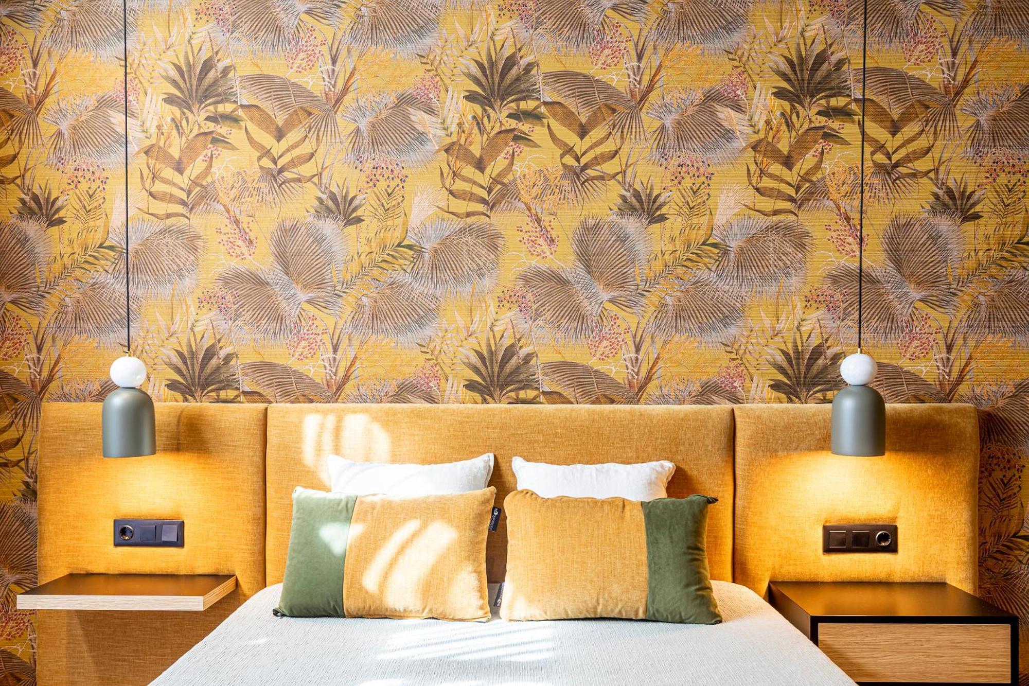 Deluxe Double Room Garden View