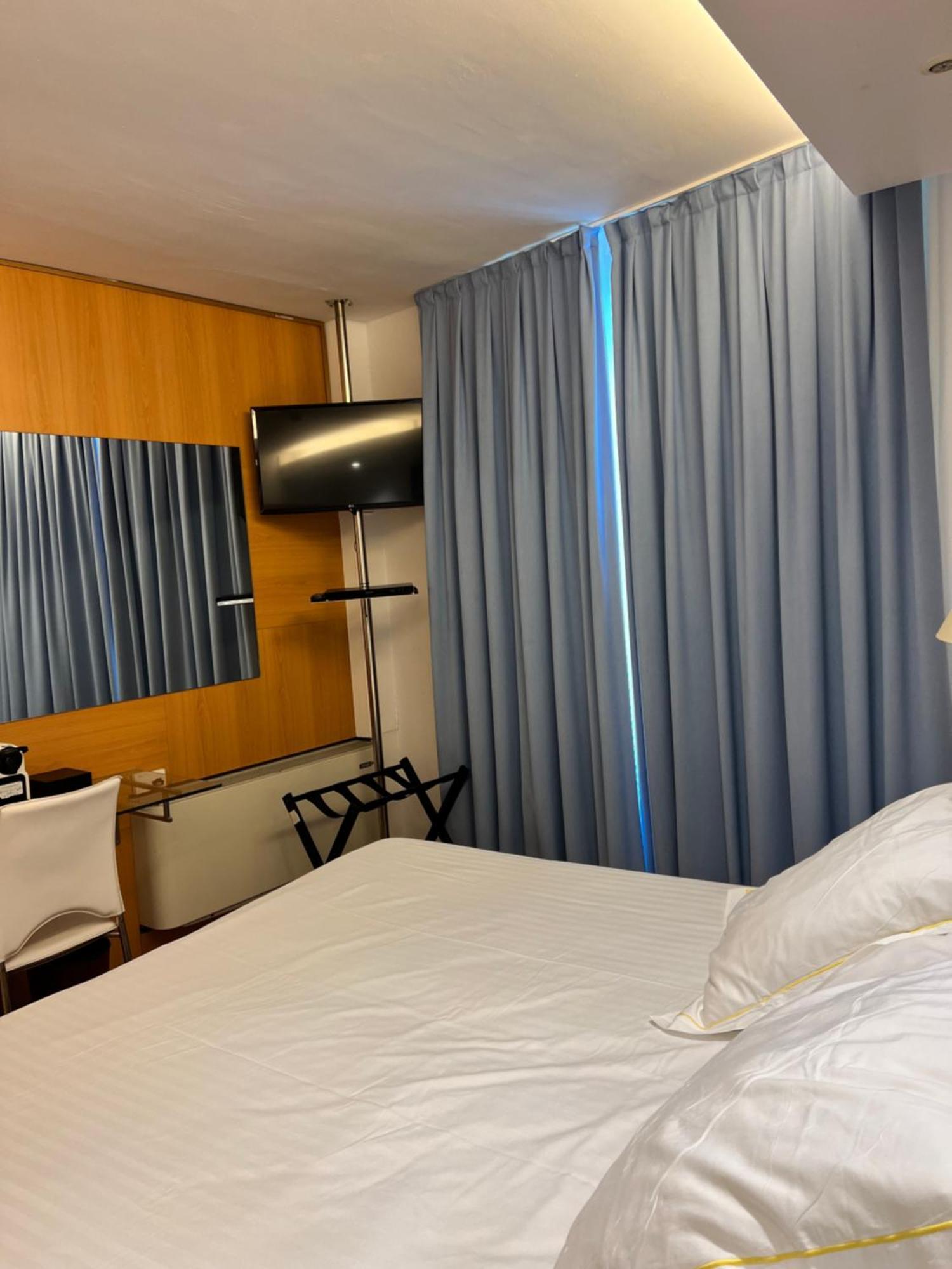 Single Room,1621406836:JPEG