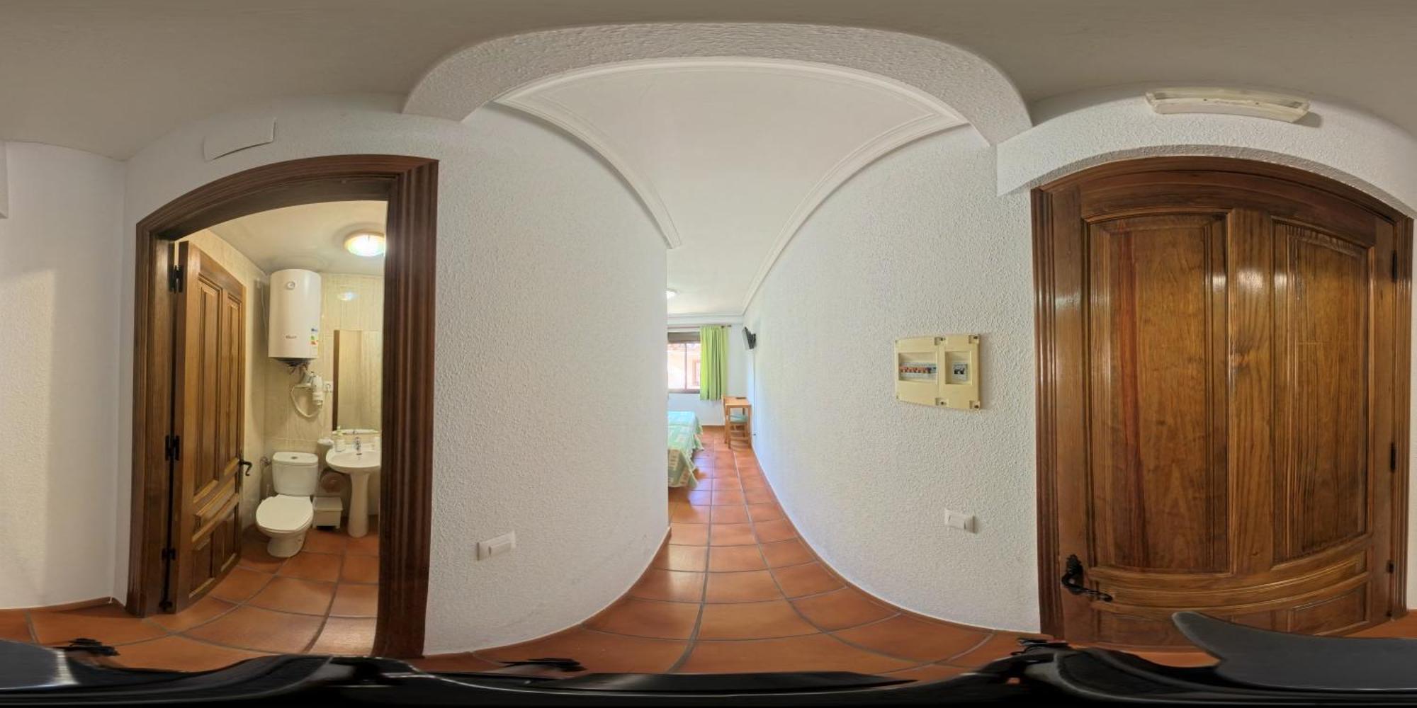 Budget Twin Room,1624319038:JPEG