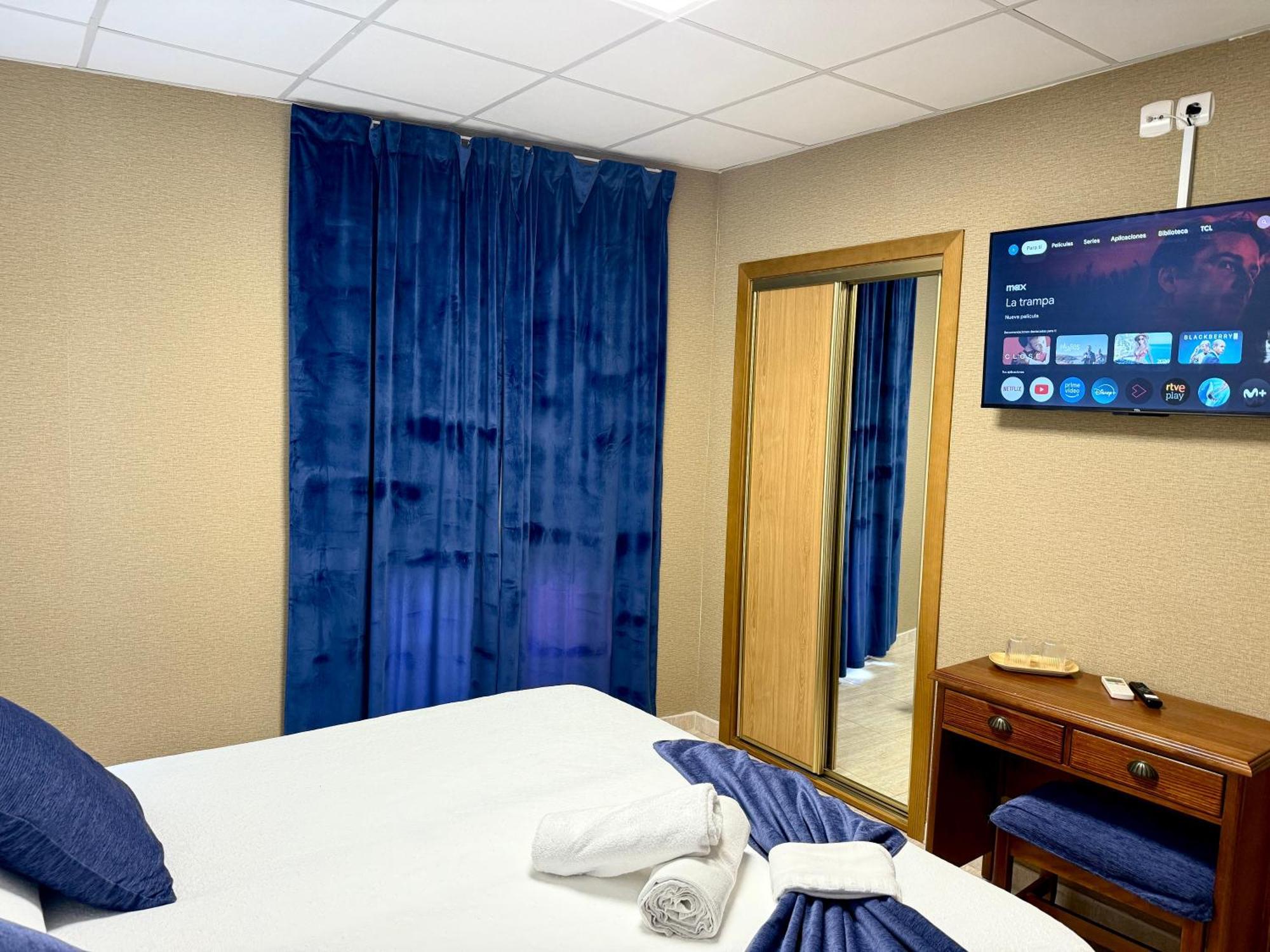 Triple Room,1624758396:JPEG