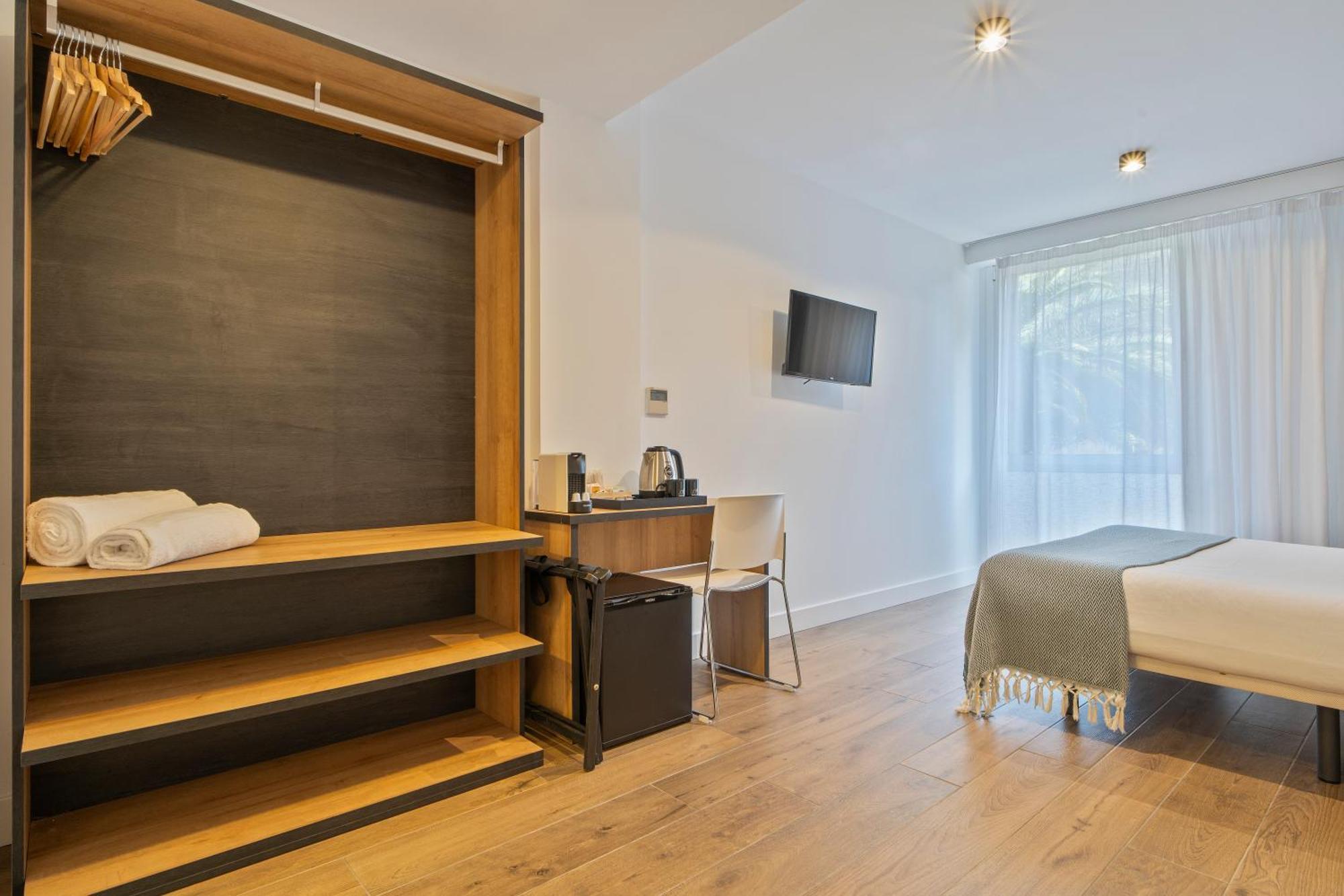 Habitación Doble con cama supletoria