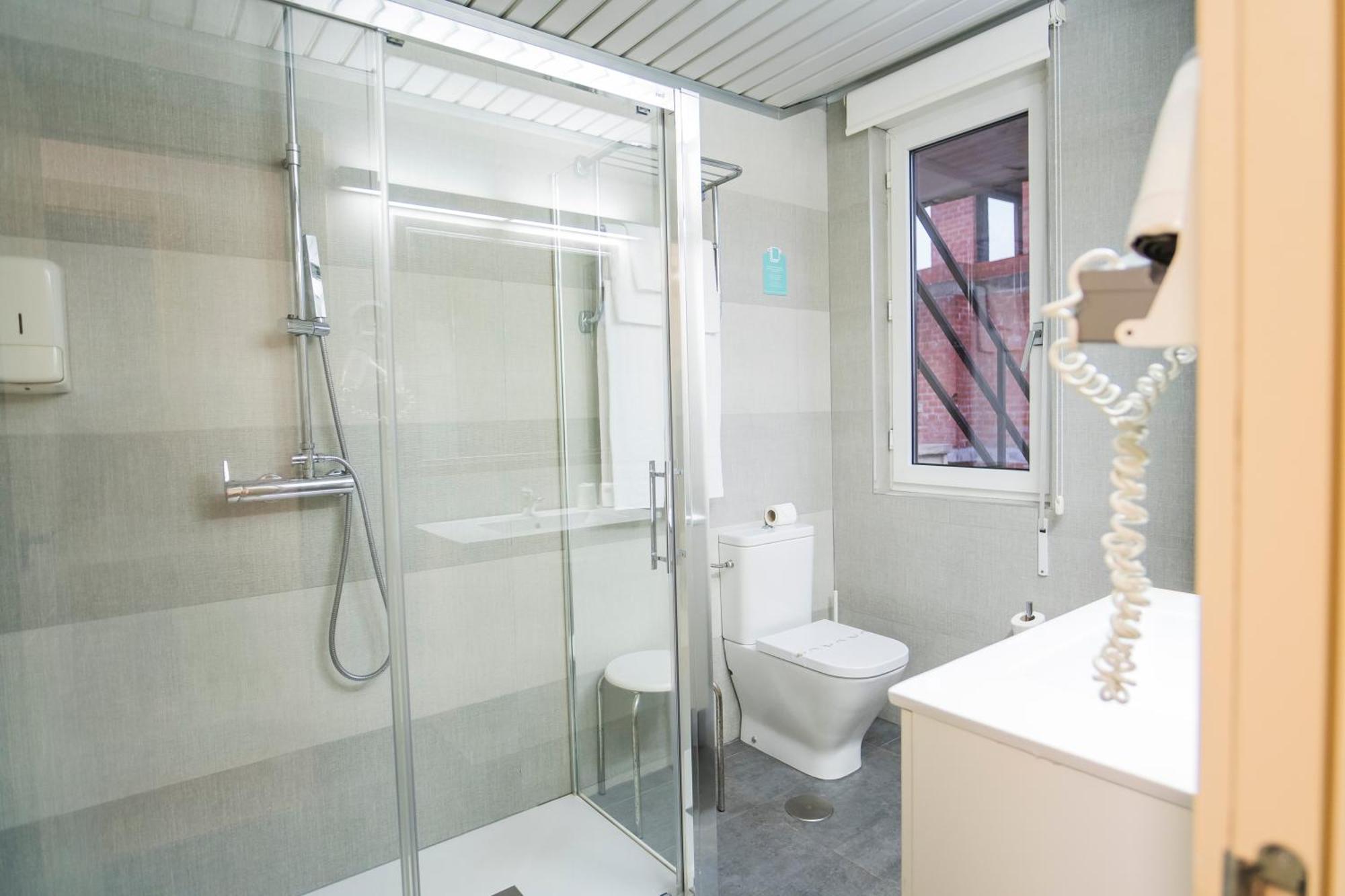 One-Bedroom Apartment,1626350789:JPEG