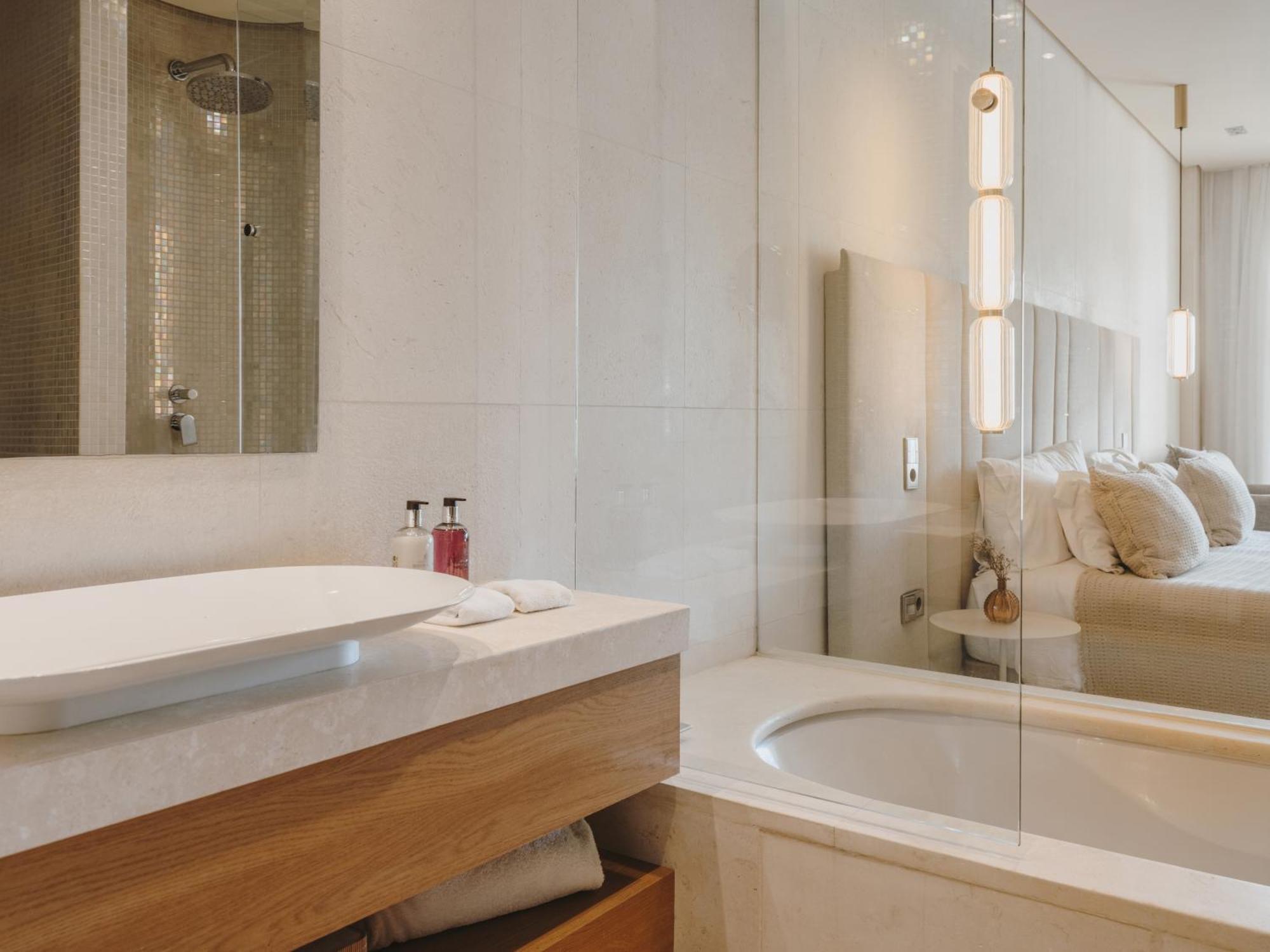 Deluxe Double Room Terrace Pool View & SPA access,1625480164:JPEG