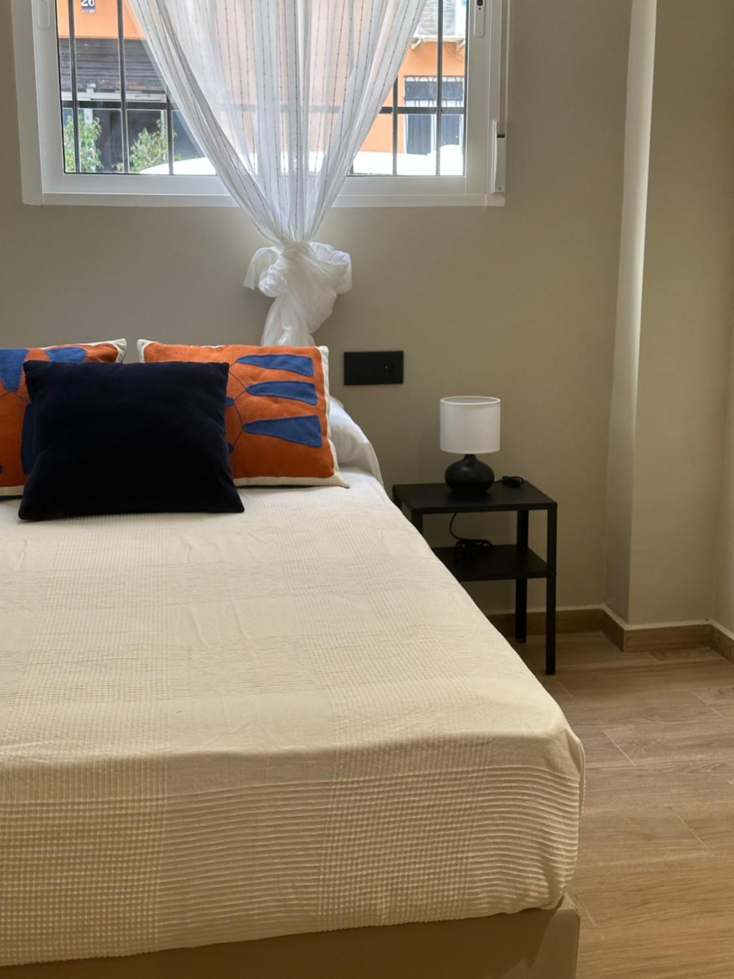 Single Room,1630582422:JPEG
