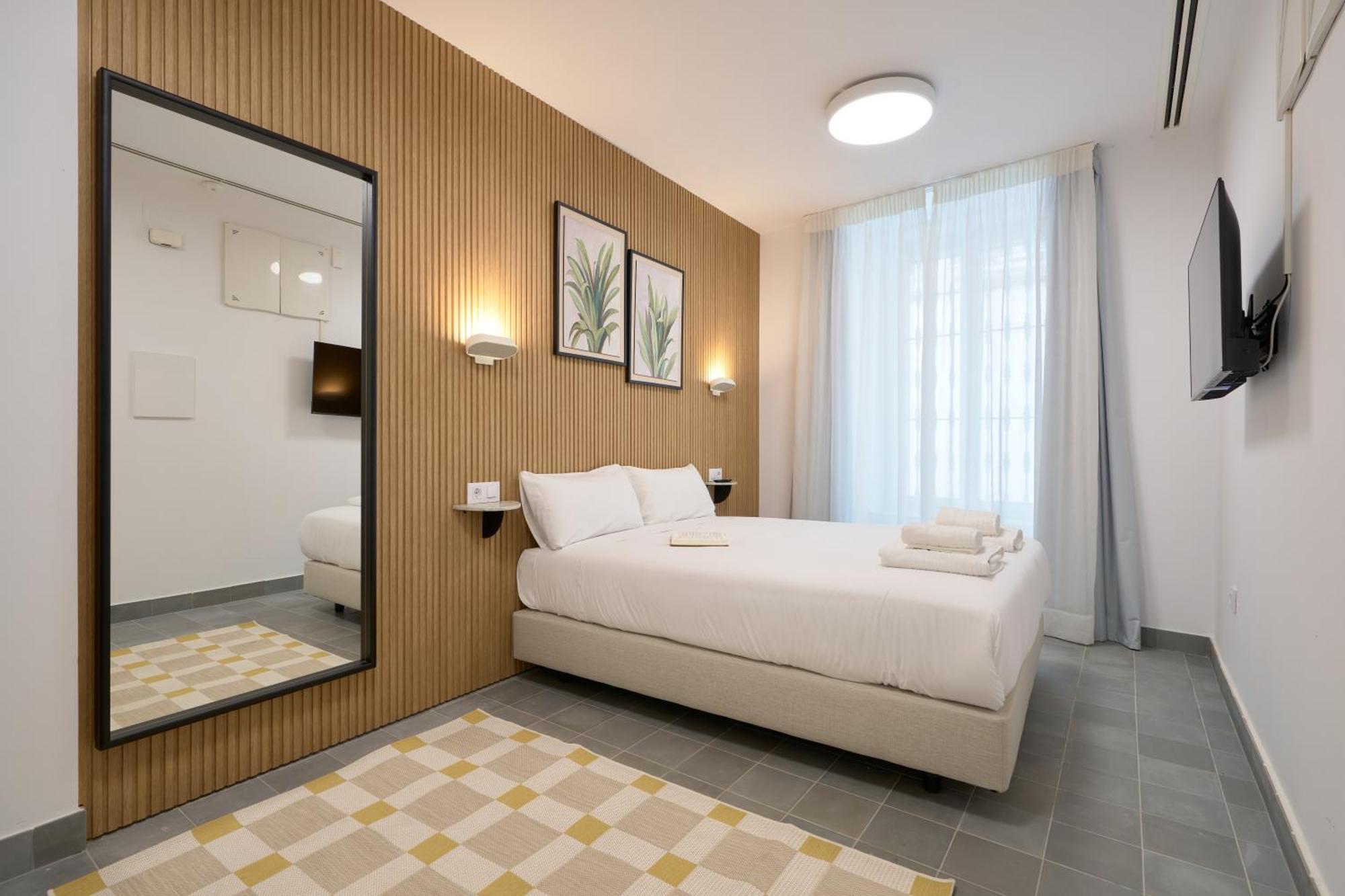 Studio Apartment One Double Bed,1637564485:JPEG