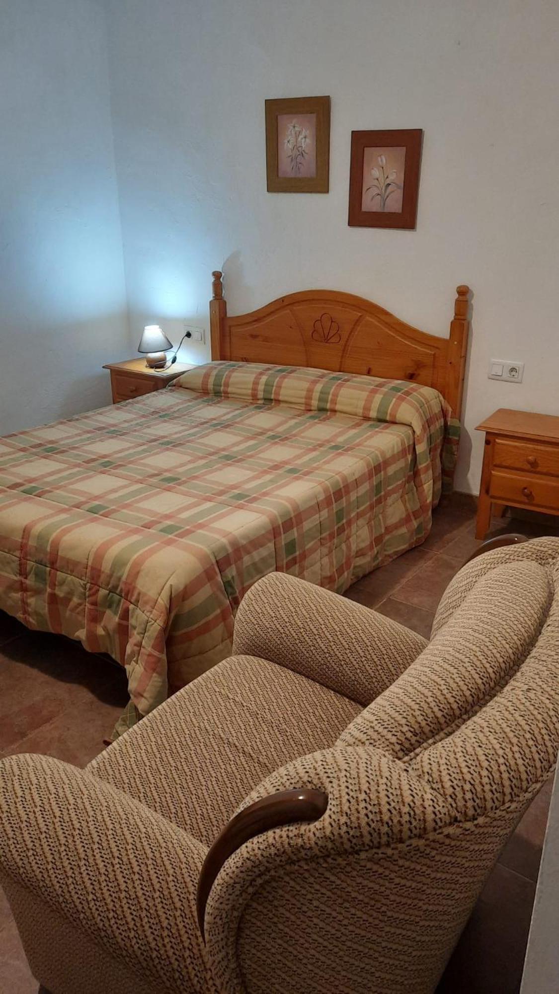 Double Room,1642319677:JPEG