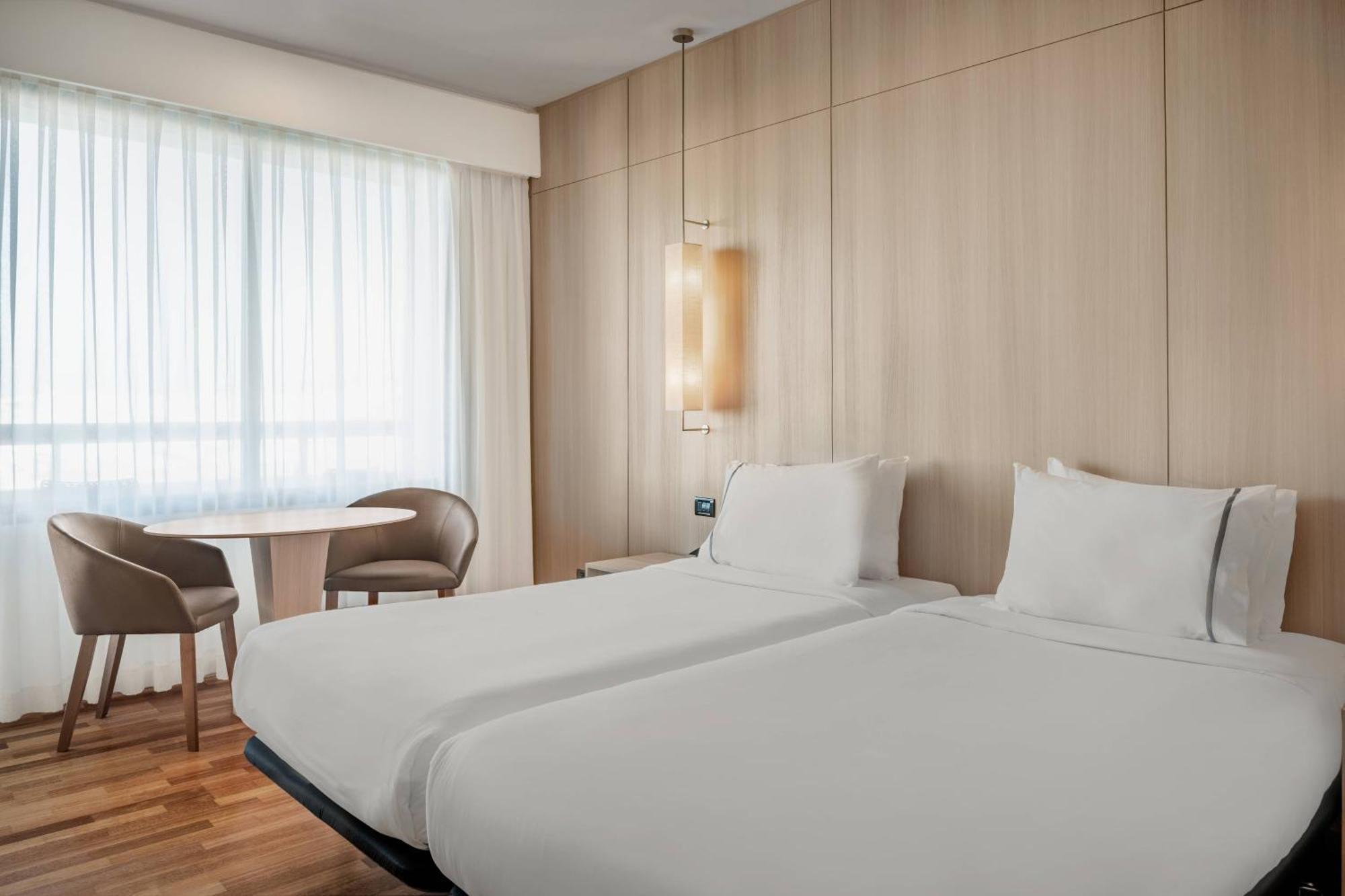 Standard room Guest room 2 Twin or Single Beds,1643138260:JPEG