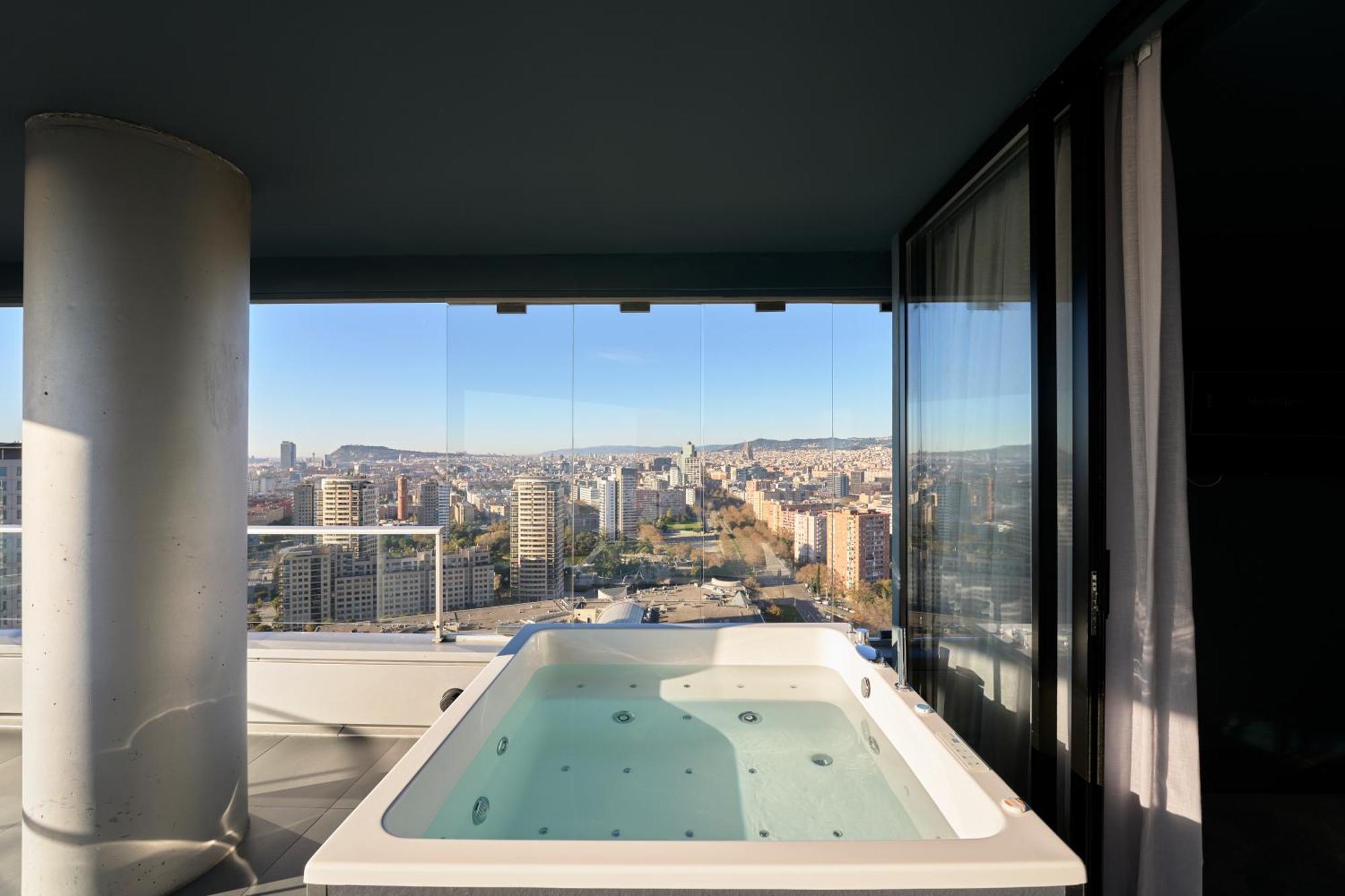 Premium Suite