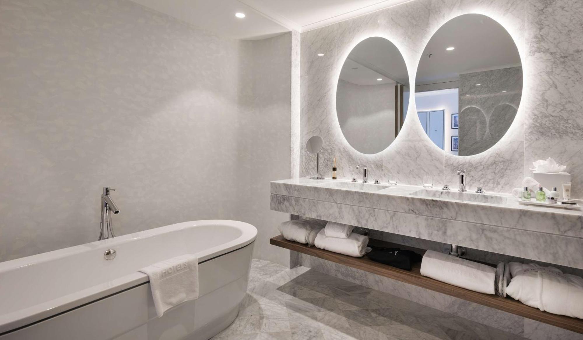 Suite Junior avec Vue, Terrasse et Lit d'Appoint