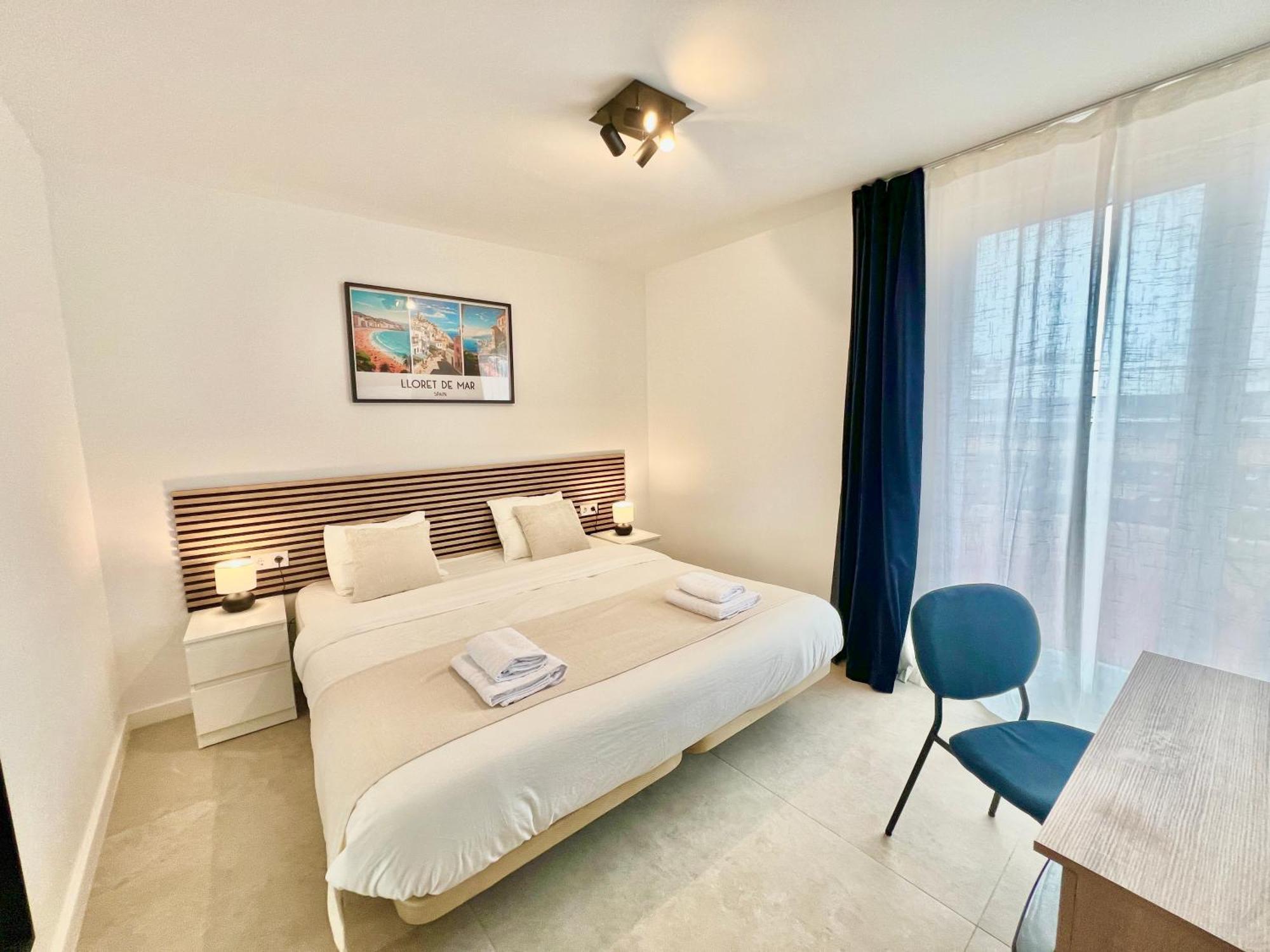 Chambre Lit King-Size avec Balcon
