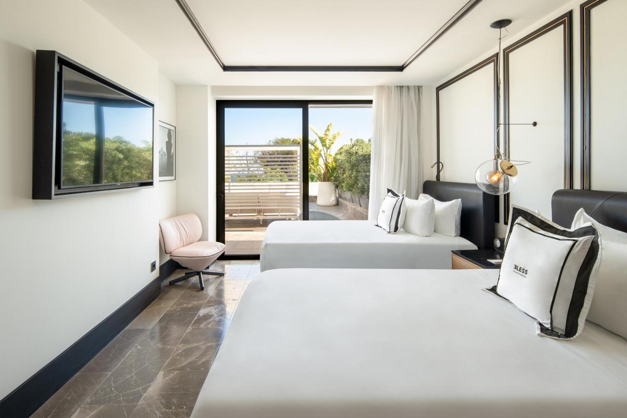 Deluxe Double Room with Terrace,1649882479:JPEG