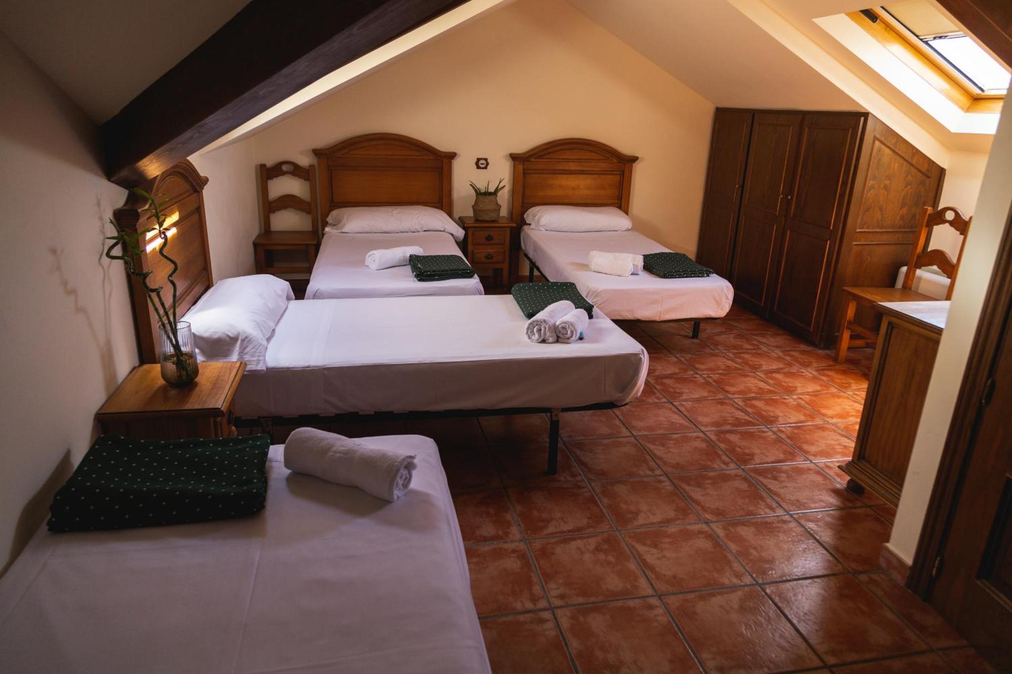 Habitación Cuádruple con baño privado