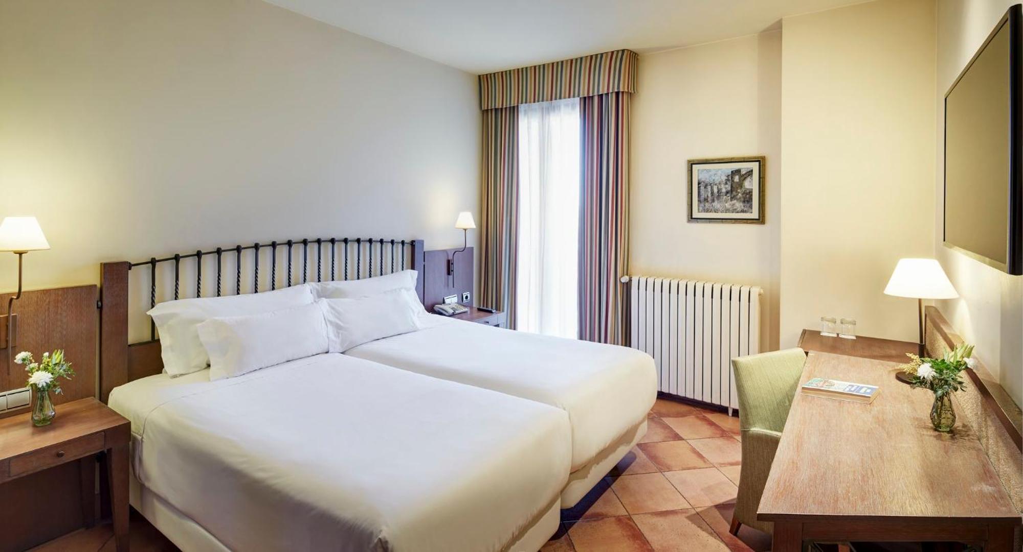 Twin Room,1653530355:JPEG