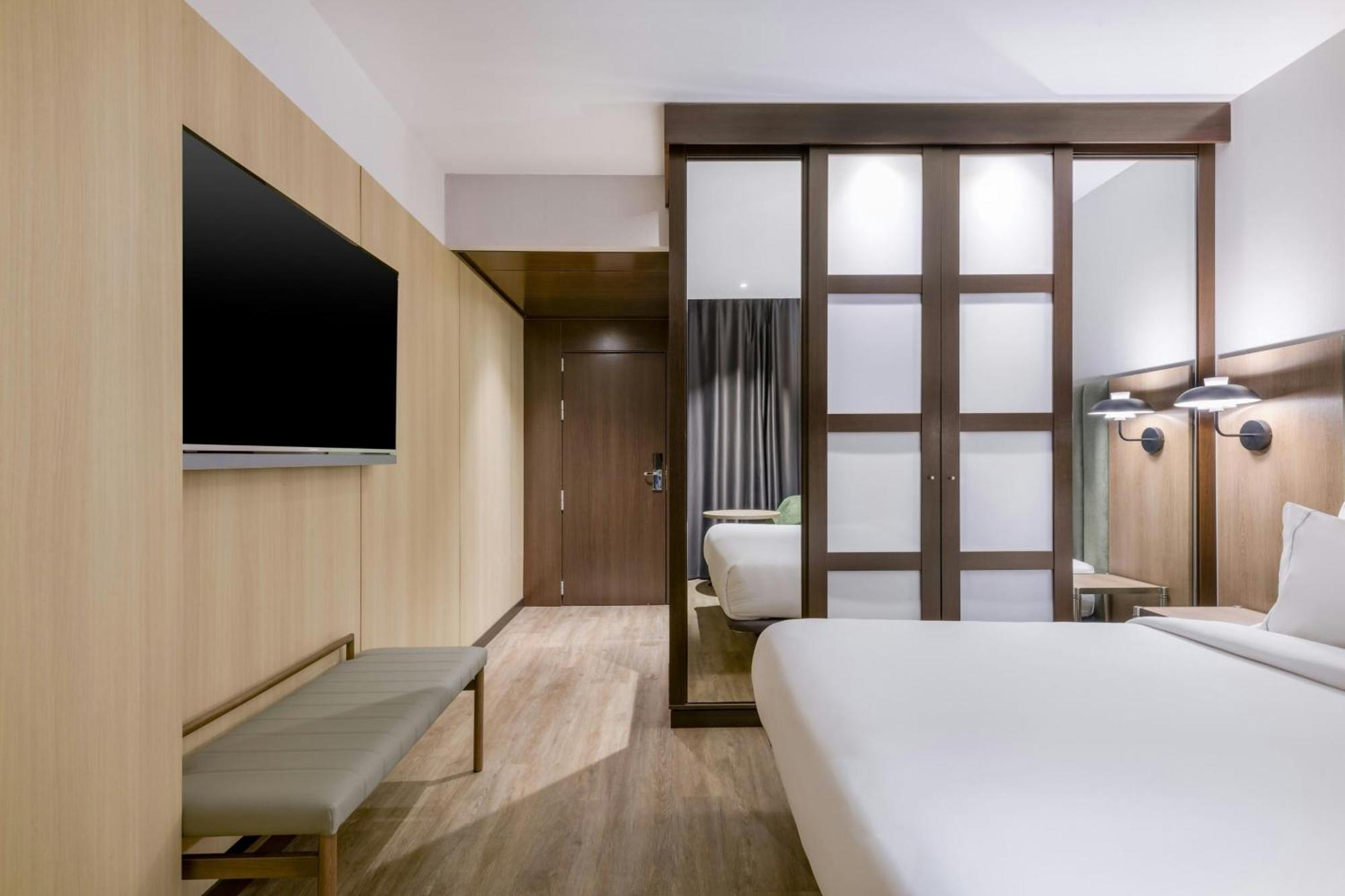Double Room,1661632265:JPEG