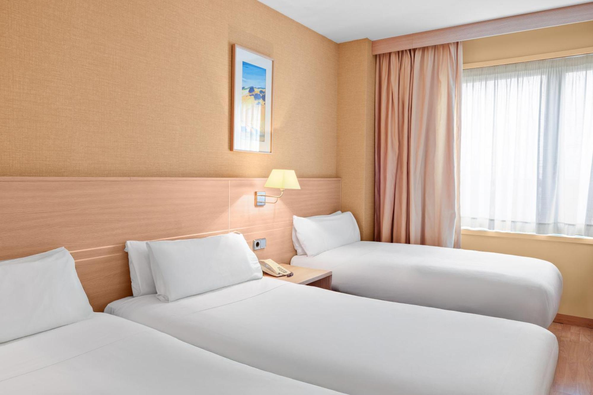 Triple Room,1654249059:JPEG