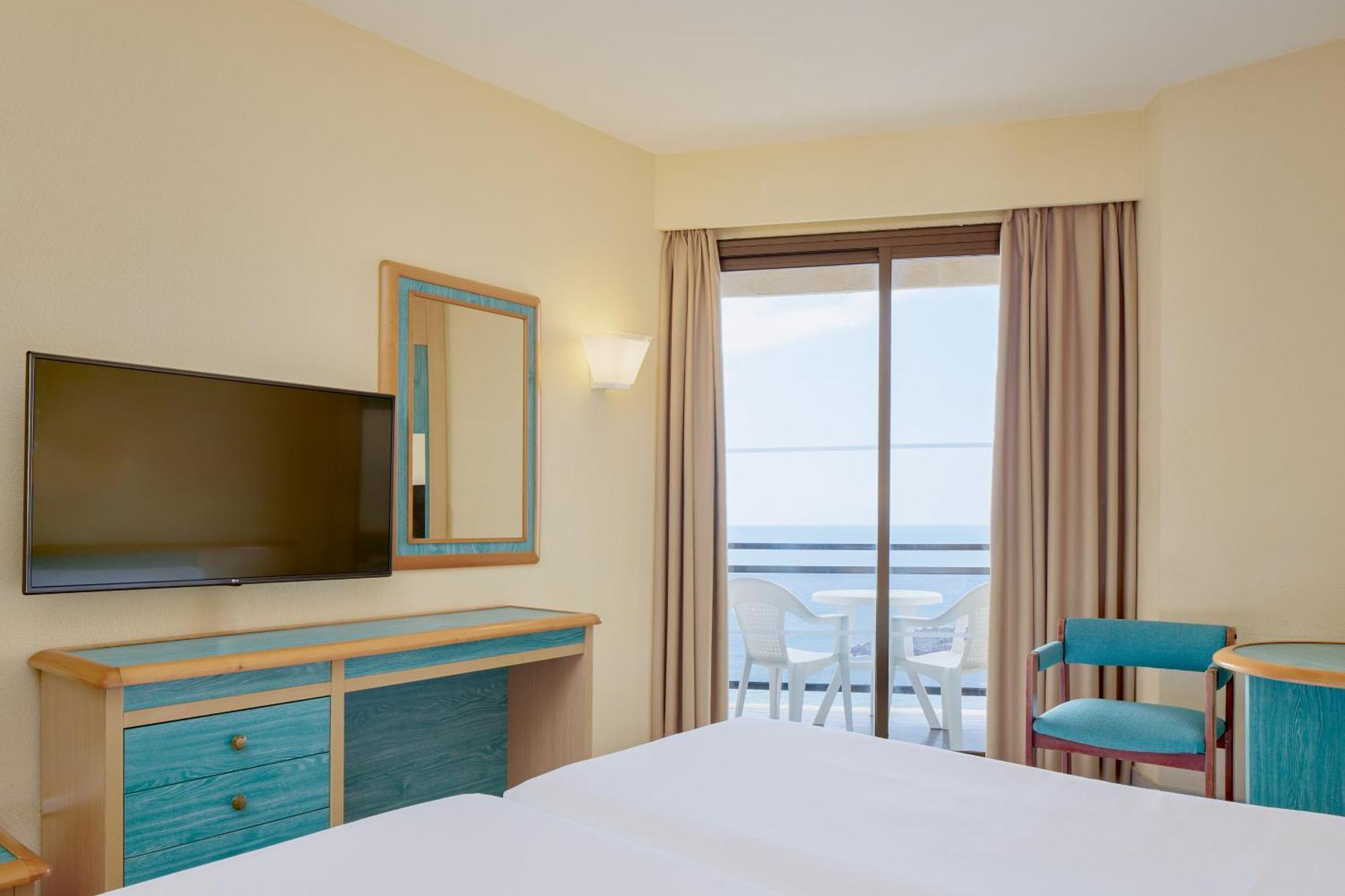 Standard Room with Side Sea View,1765171855:JPEG
