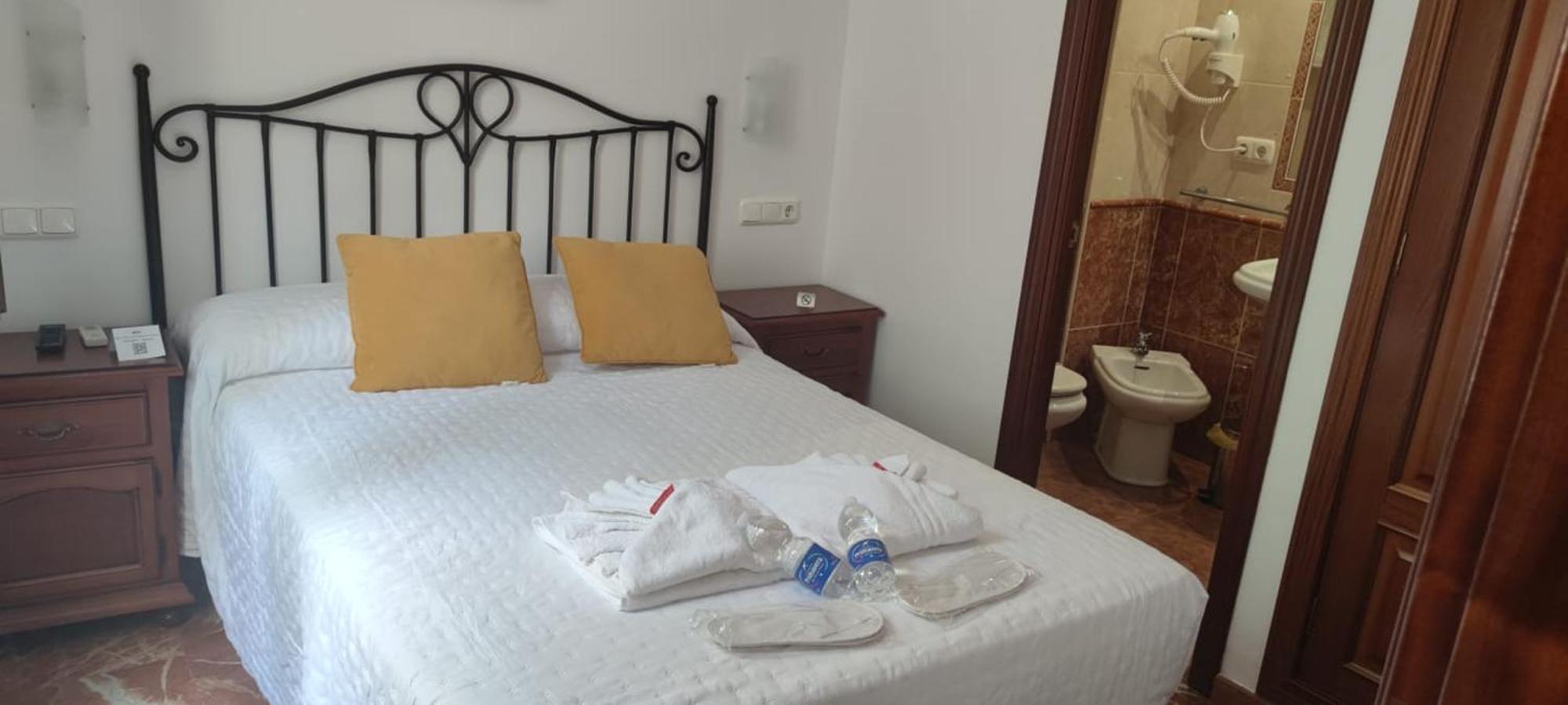 Habitación Doble Pequeña